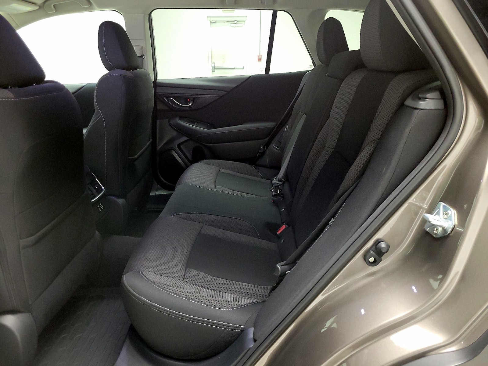 2024 Subaru Outback Premium - Photo 20