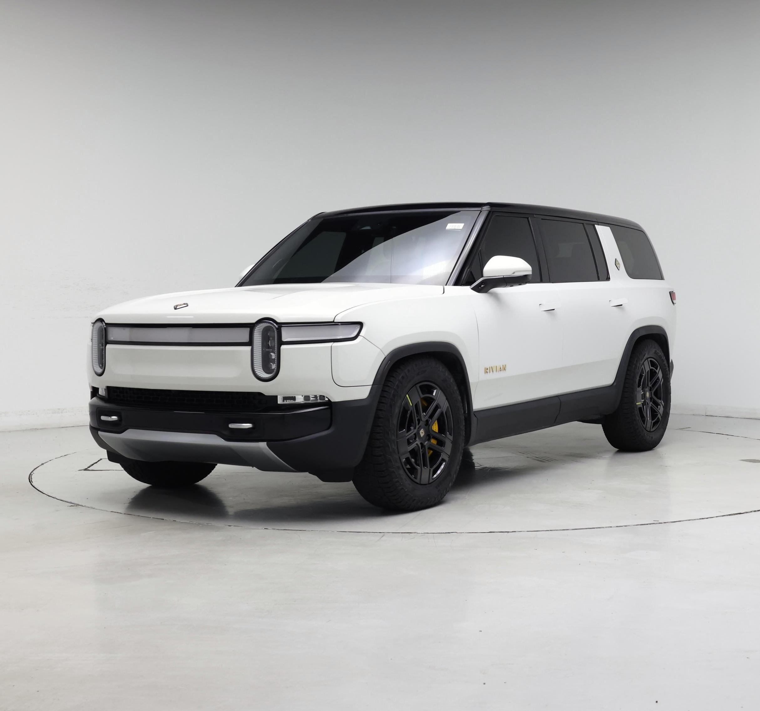 Thumbnail: 2023 Rivian R1S - 4