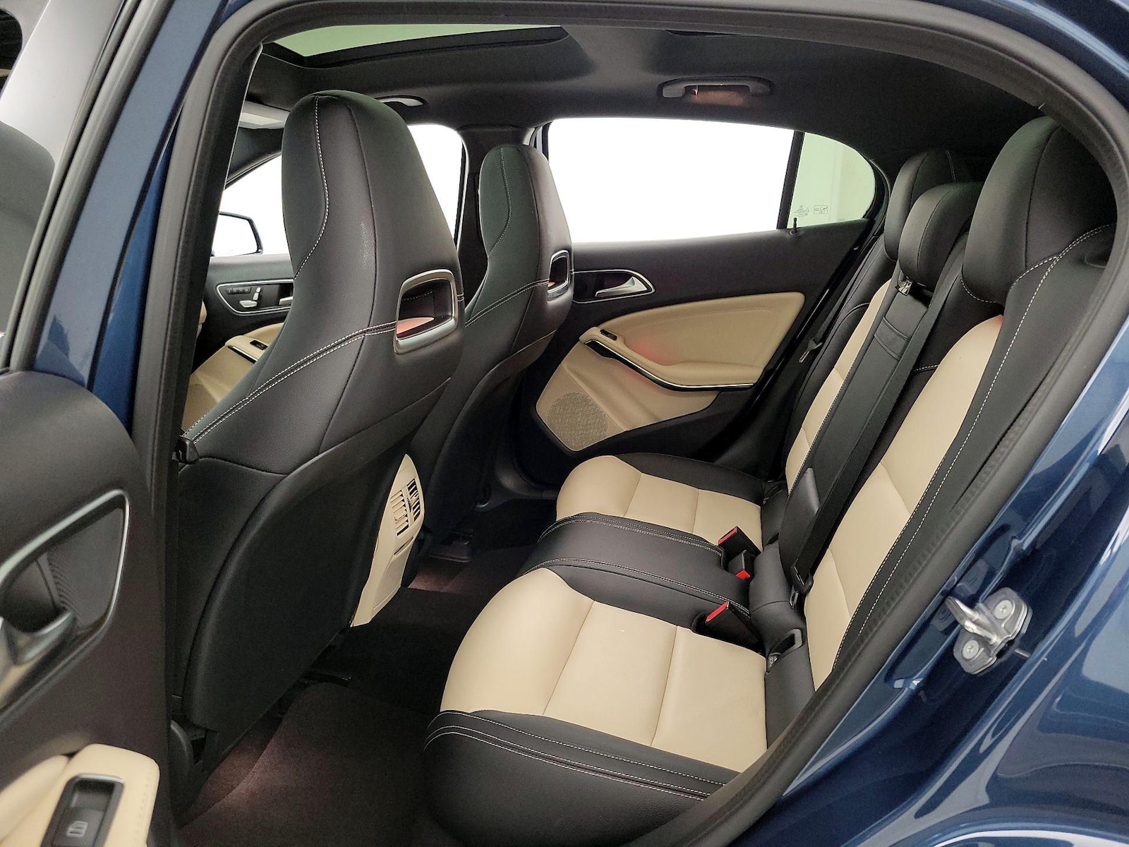 2020 Mercedes-Benz GLA GLA250 - Photo 20