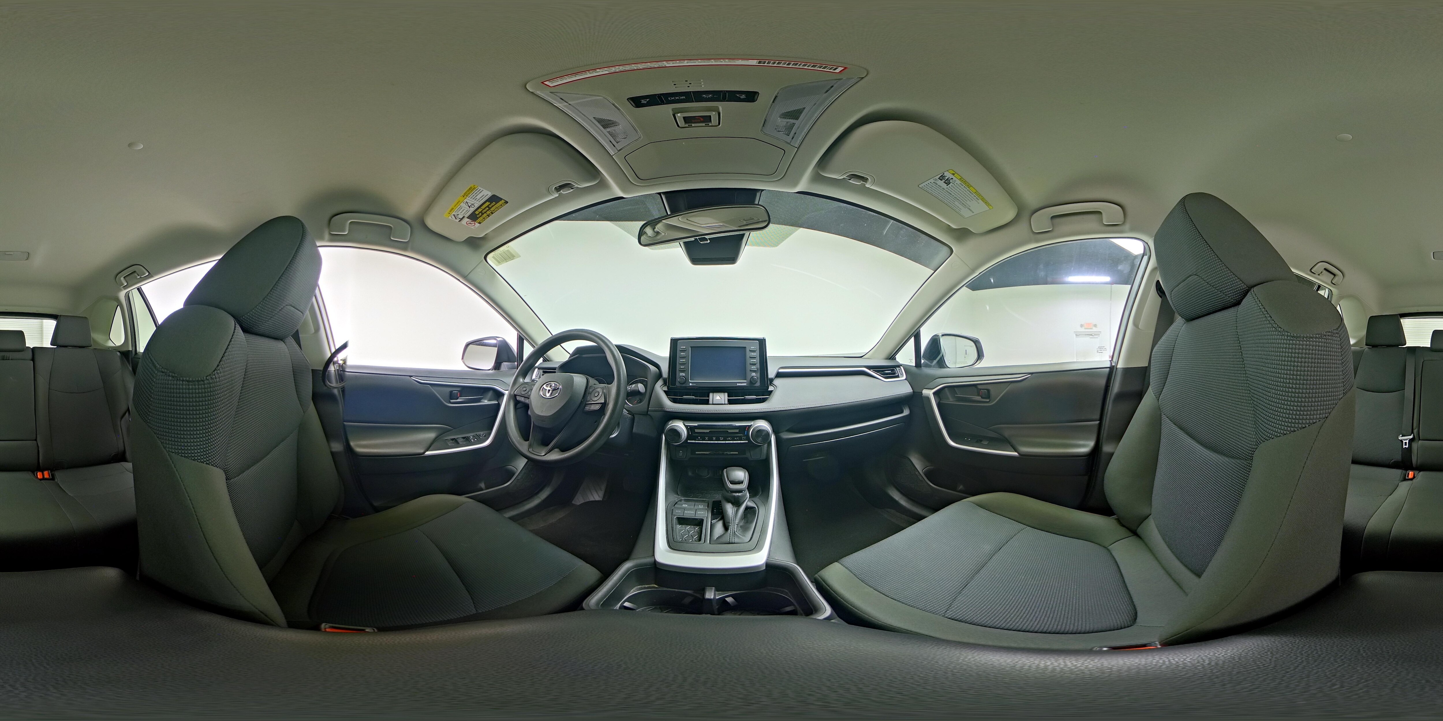 2022 Toyota RAV4 LE - Photo 25