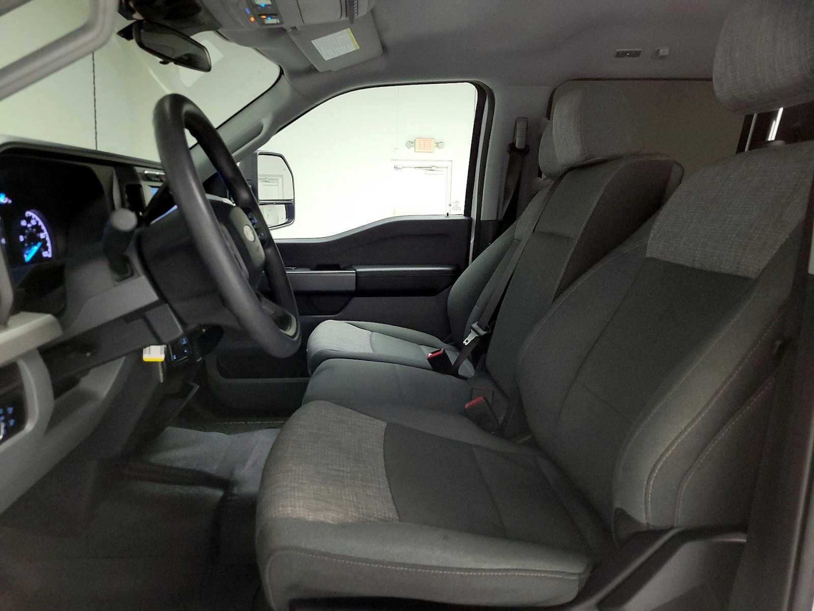 2024 Ford F-350 Super Duty XLT - Photo 12
