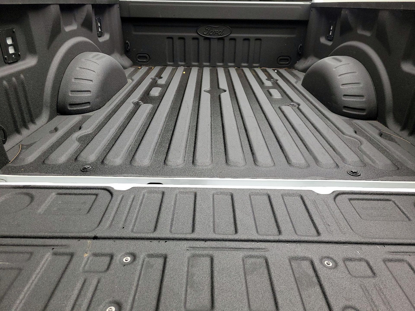 2024 Ford F-350 Super Duty XLT - Photo 21