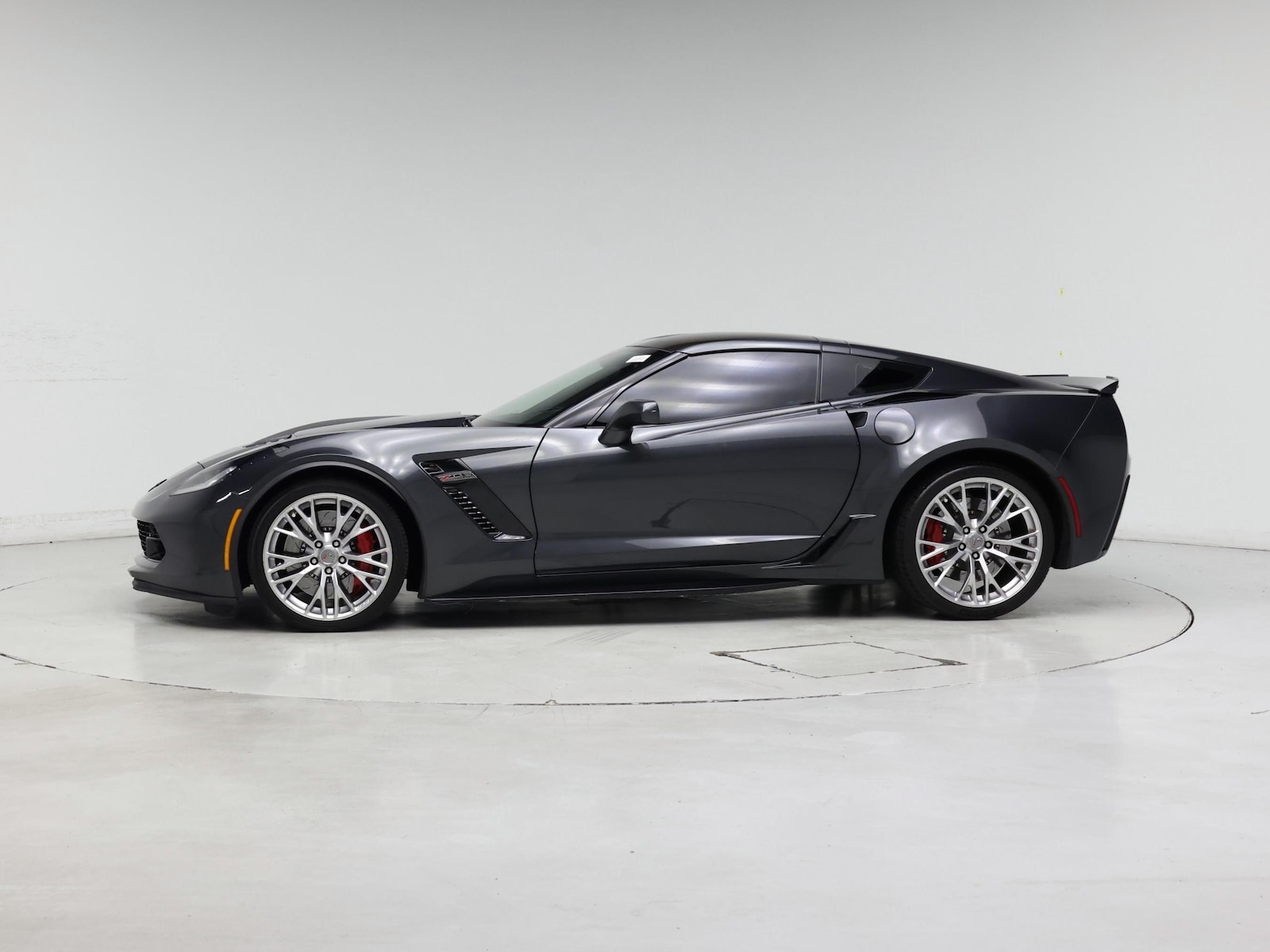 2019 Chevrolet Corvette 1LZ - Photo 4