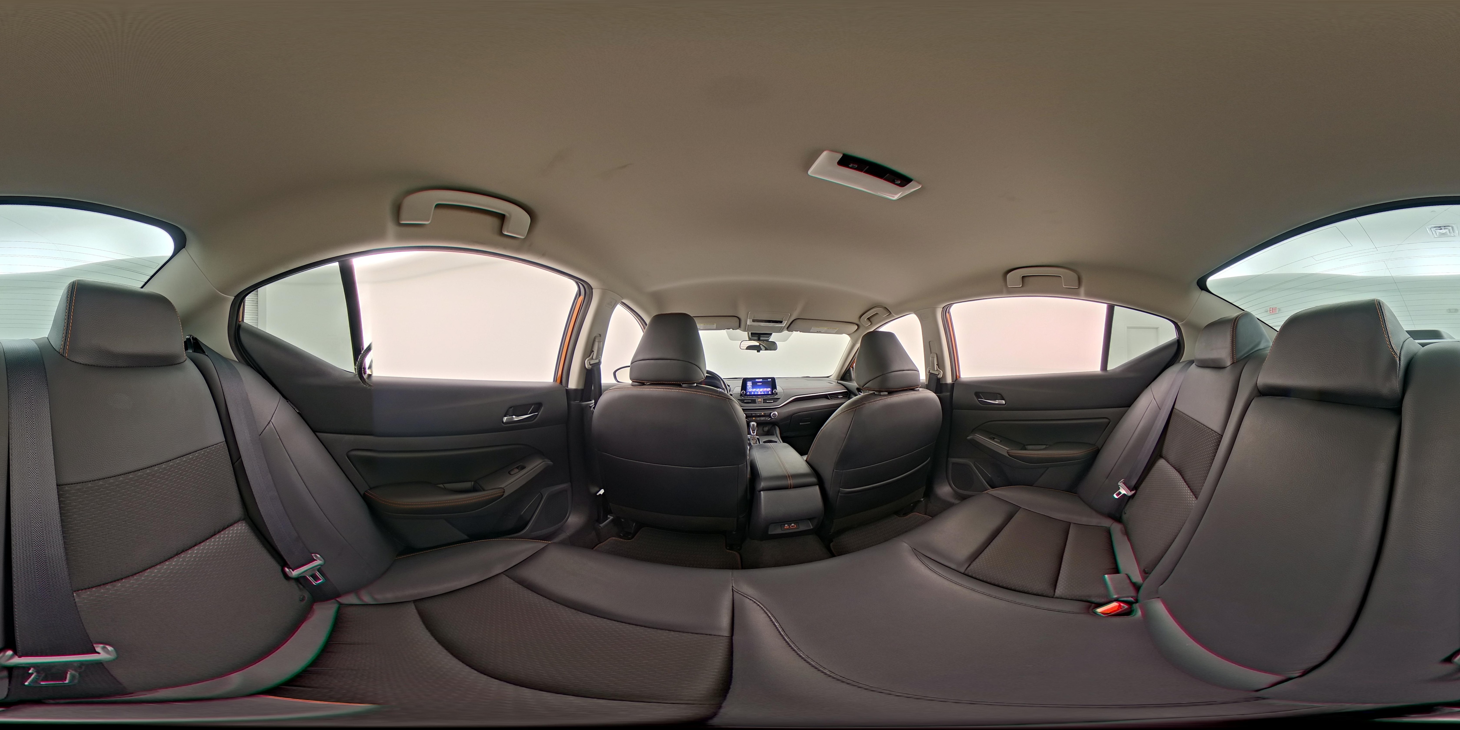 2022 Nissan Altima SR - Photo 25
