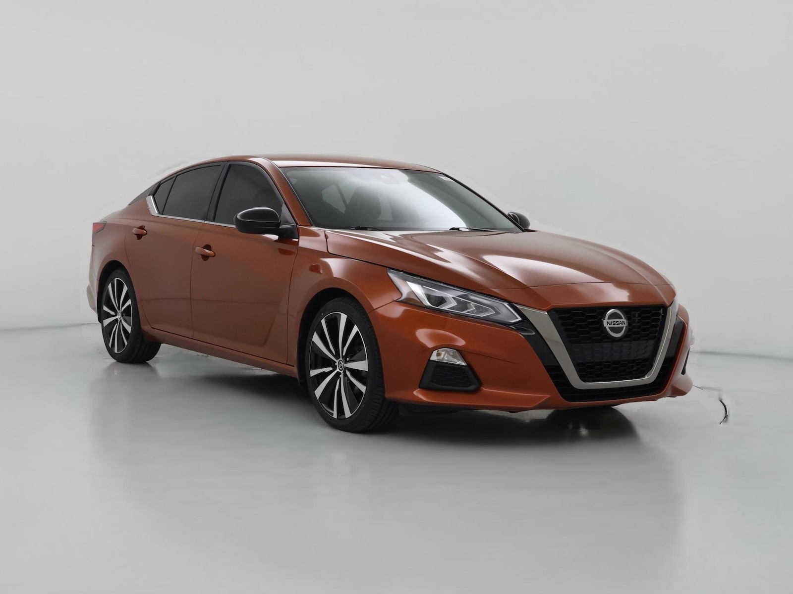 2022 Nissan Altima SR - Photo 1