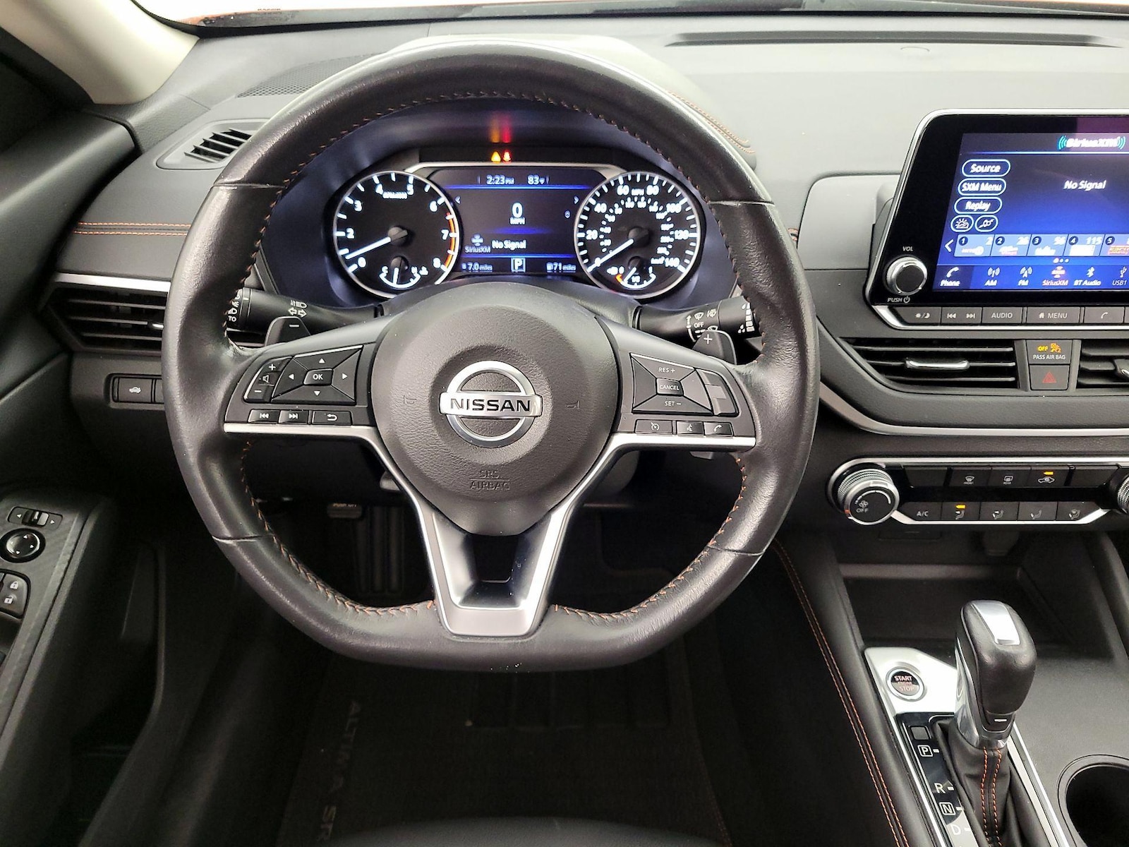 2022 Nissan Altima SR - Photo 11