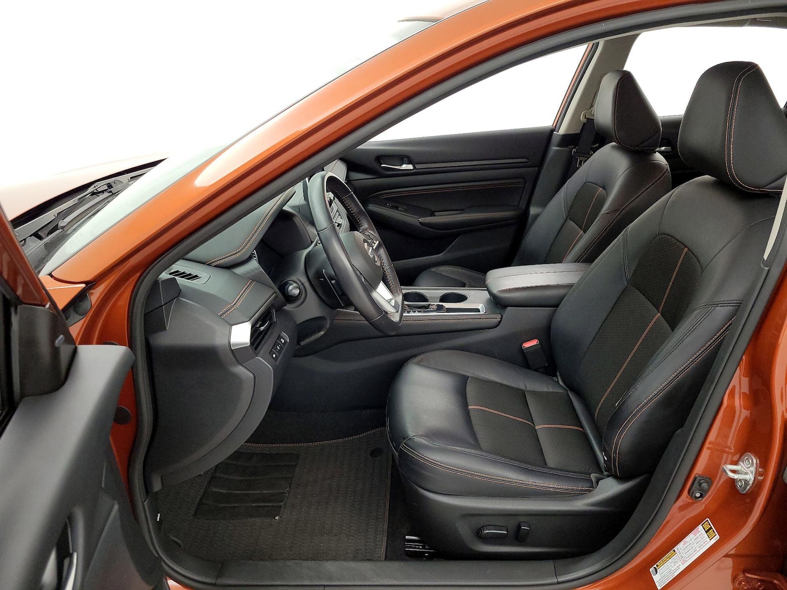 2022 Nissan Altima SR - Photo 12