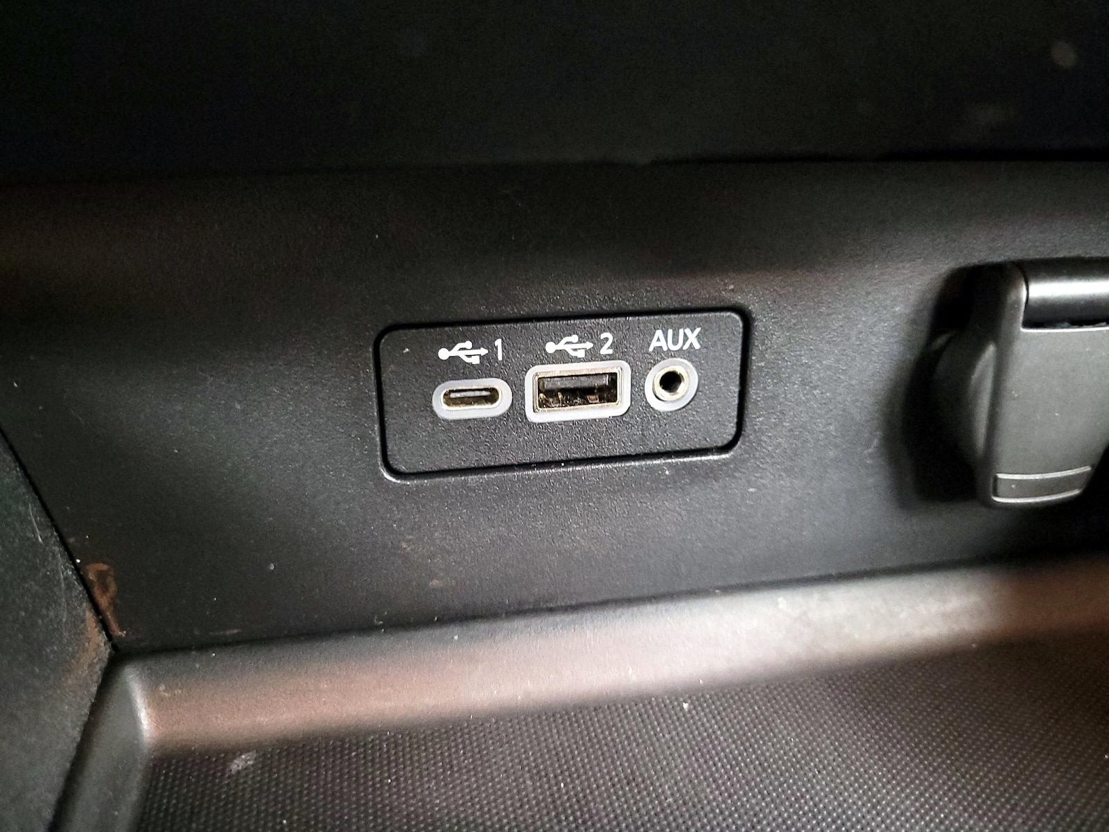 2022 Nissan Altima SR - Photo 19