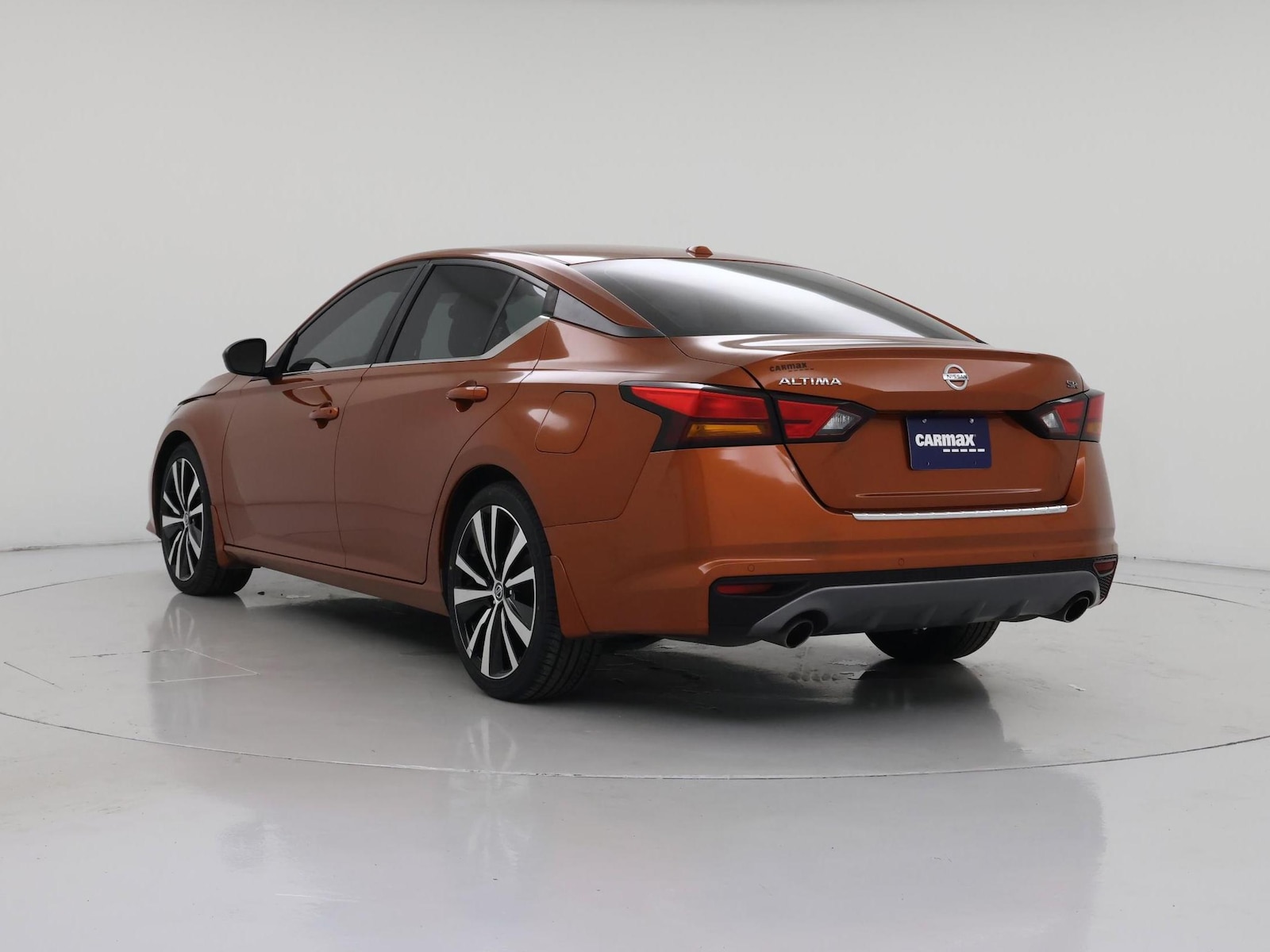 2022 Nissan Altima SR - Photo 3