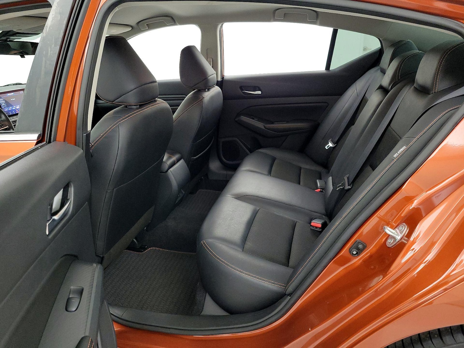 2022 Nissan Altima SR - Photo 20