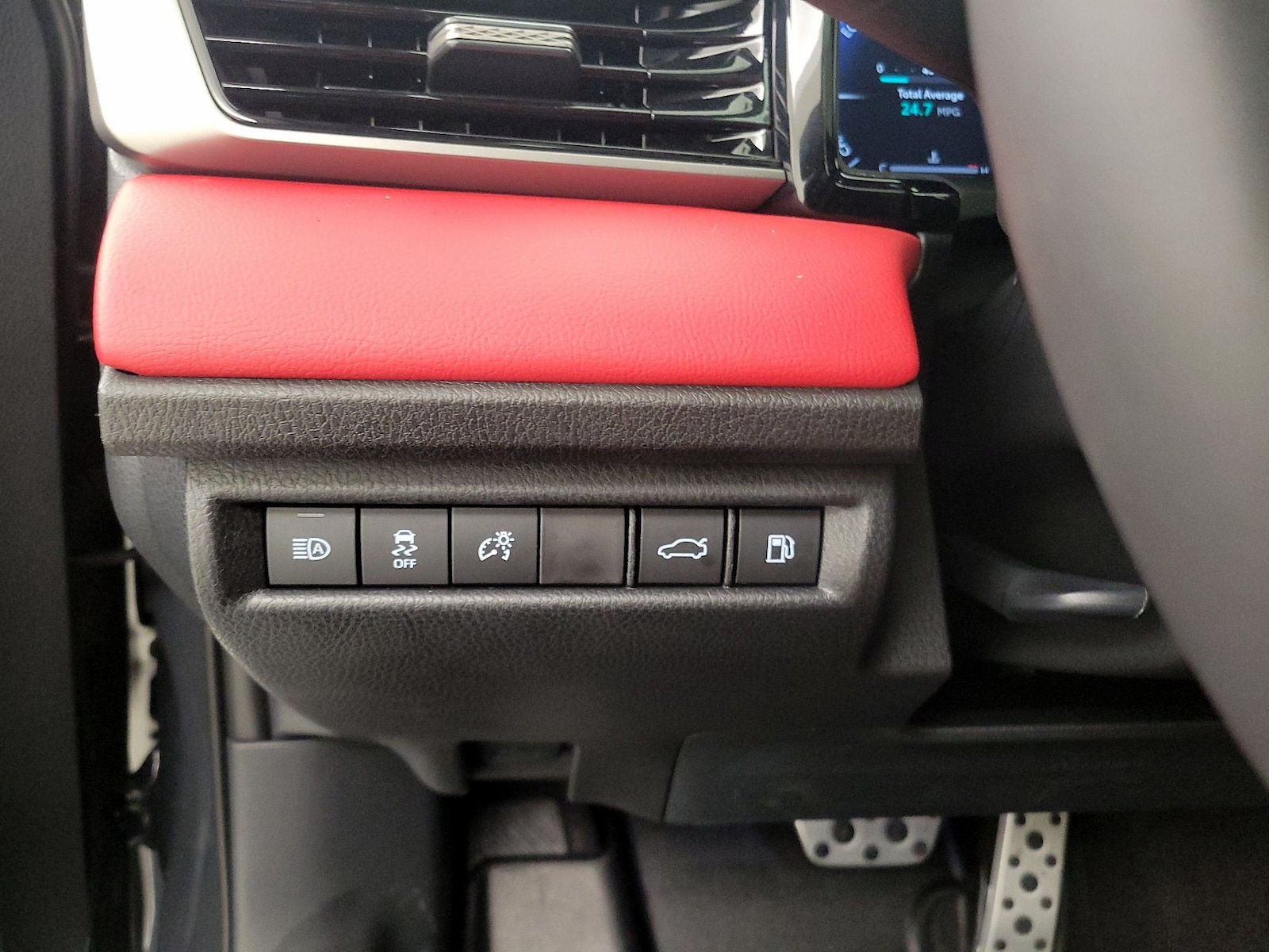 2025 Toyota Camry XSE - Photo 14