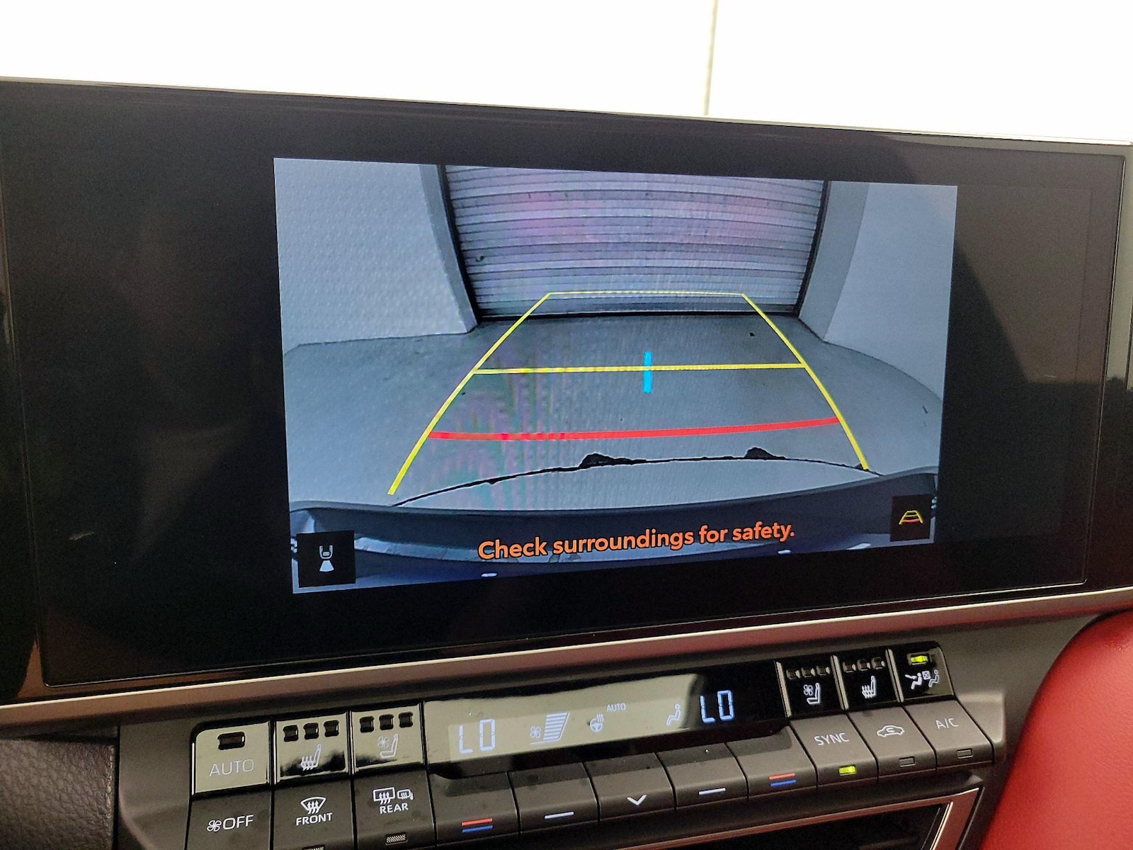 2025 Toyota Camry XSE - Photo 15