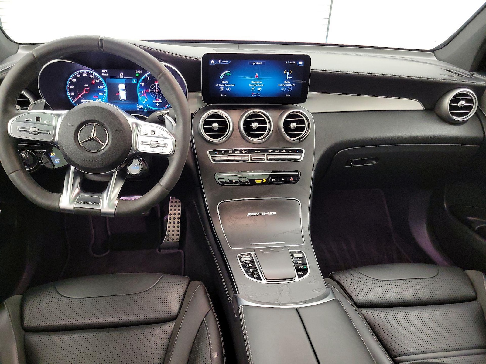 2020 Mercedes-Benz GLC AMG GLC63 - Photo 10