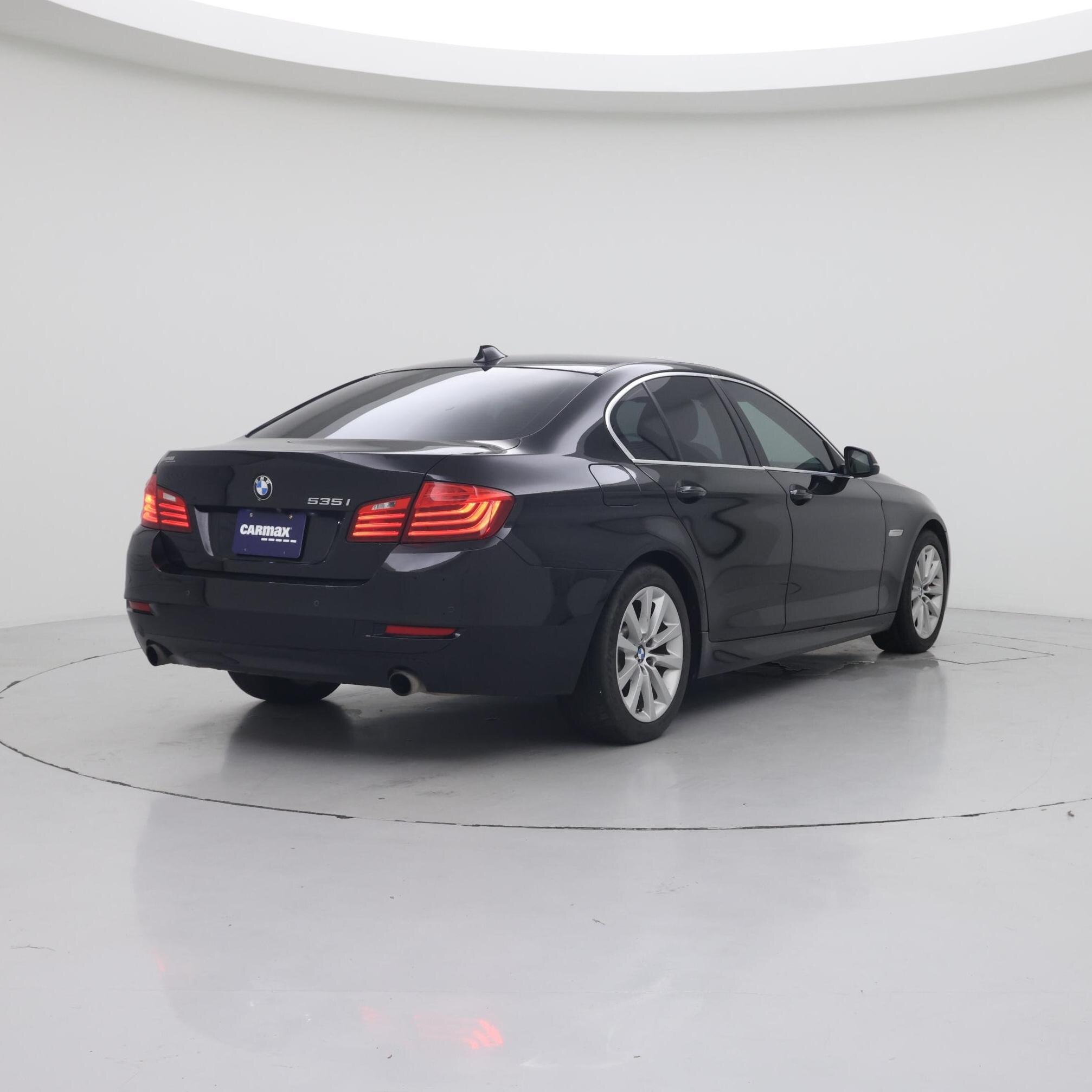 Thumbnail: 2016 BMW 5 Series - 8