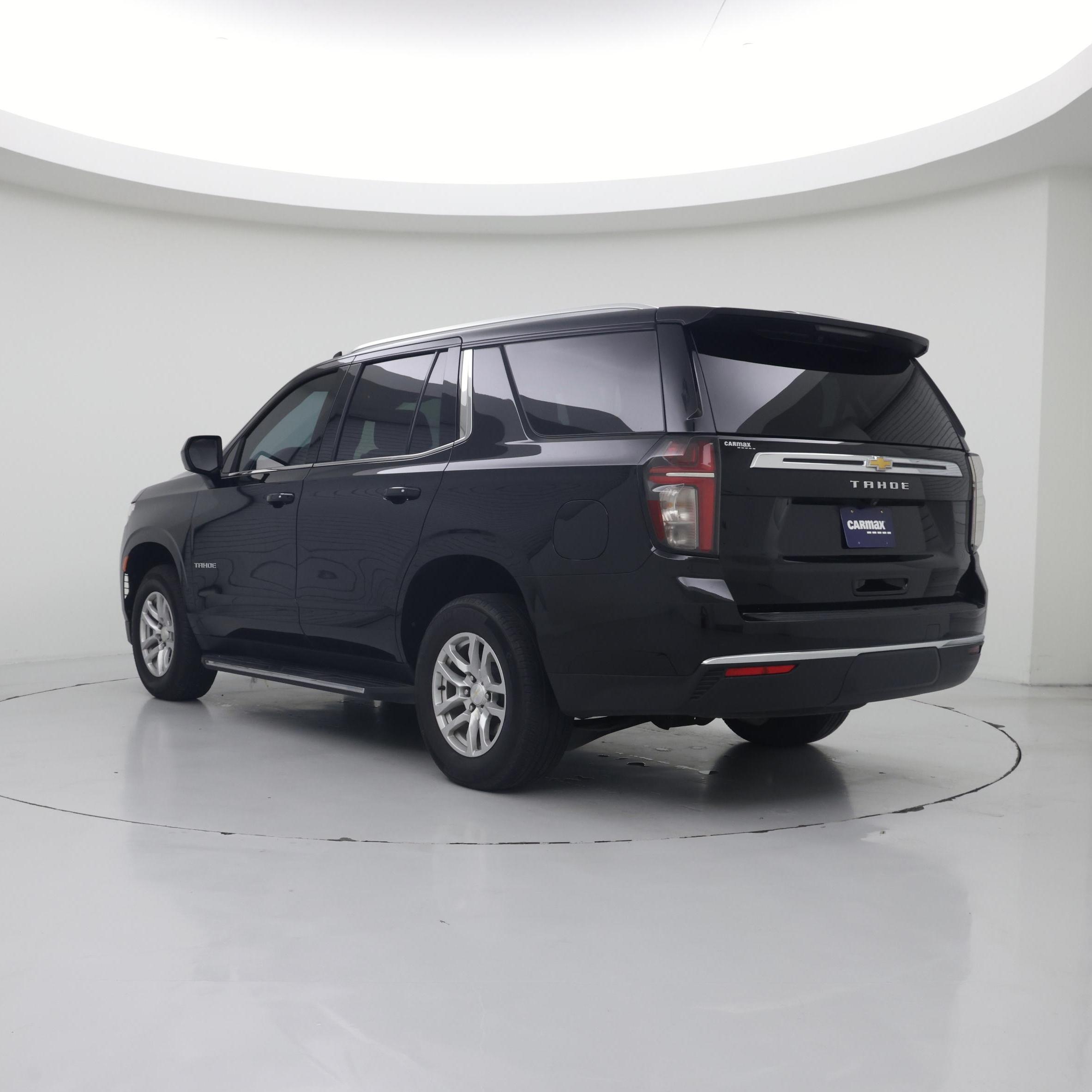 Thumbnail: 2023 Chevrolet Tahoe - 2