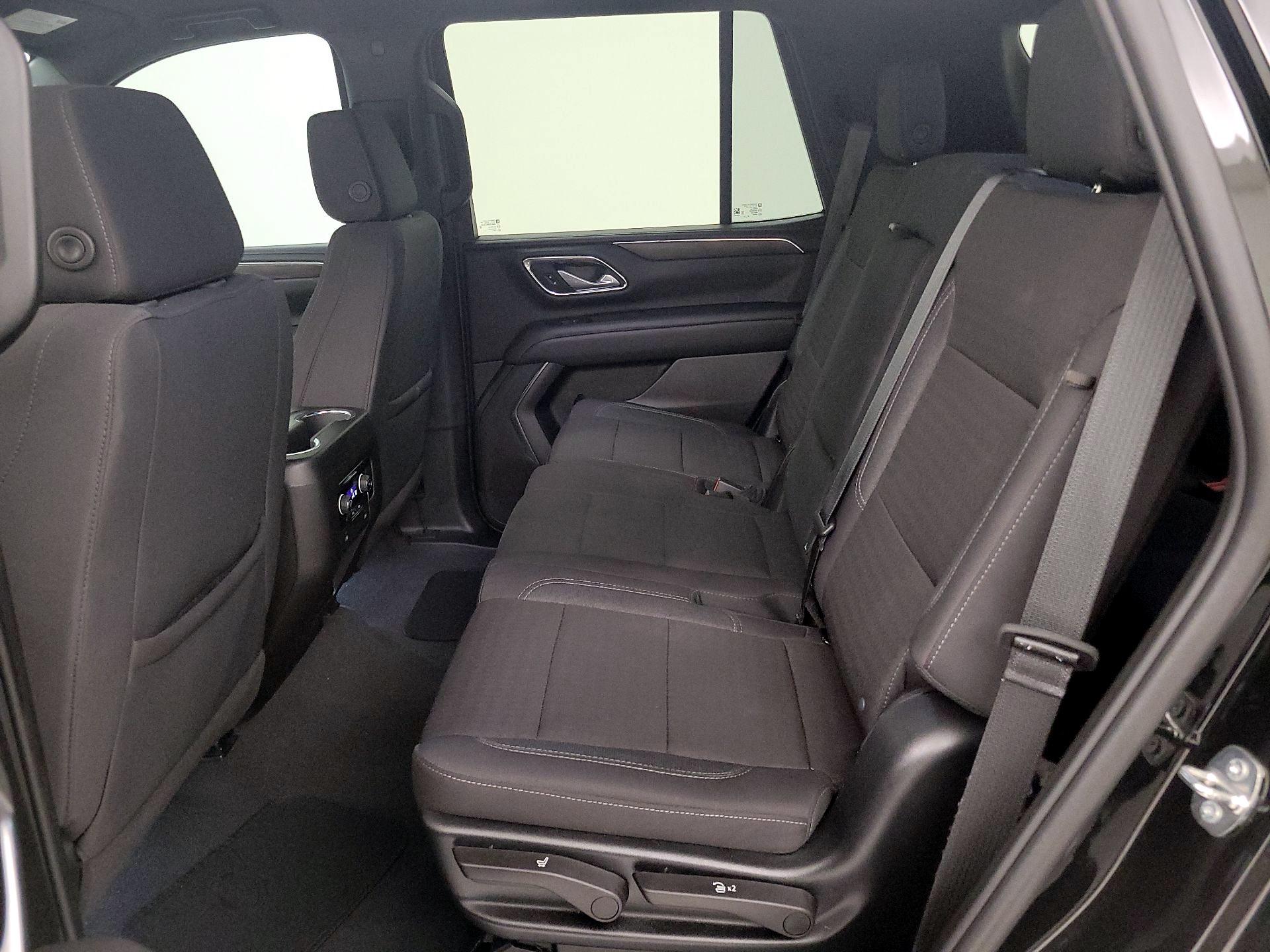 Thumbnail: 2023 Chevrolet Tahoe - 19