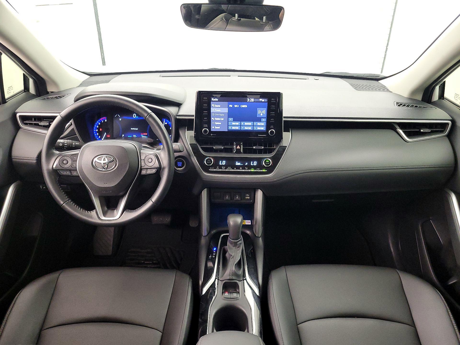 Thumbnail: 2022 Toyota Corolla Cross - 9