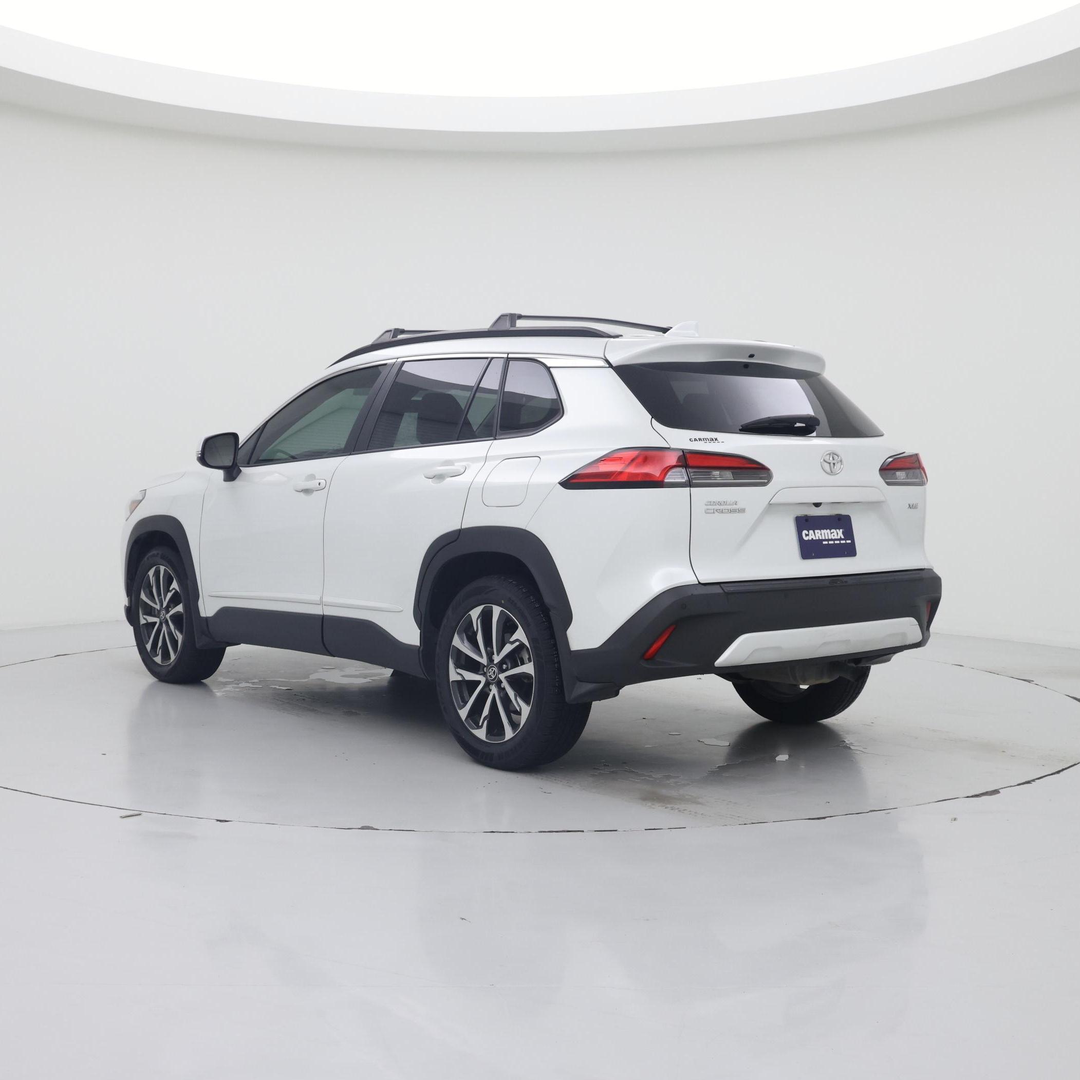Thumbnail: 2022 Toyota Corolla Cross - 2