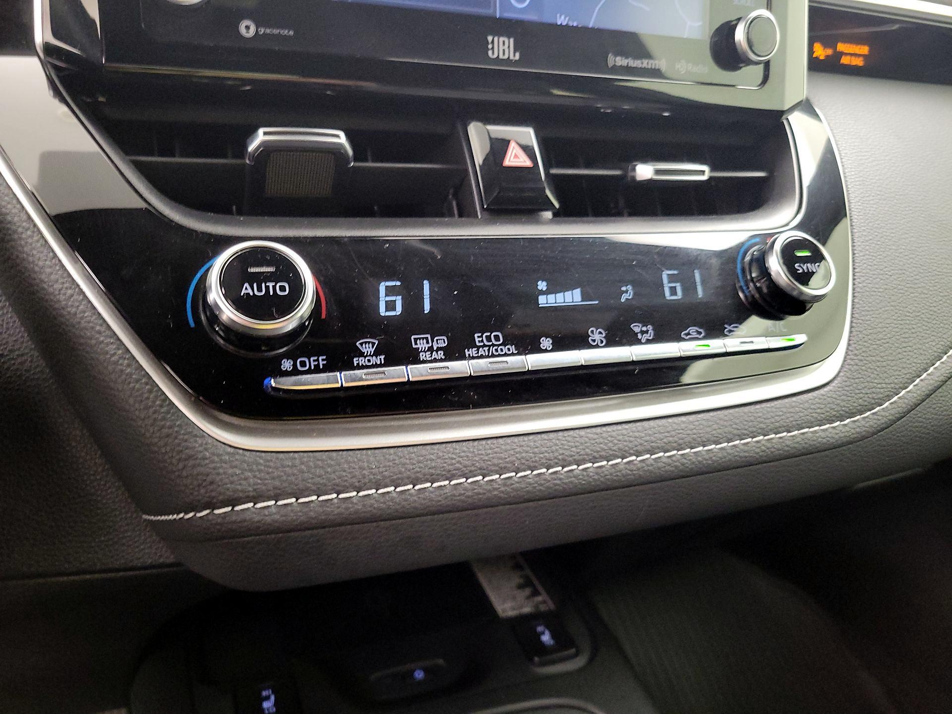 Thumbnail: 2019 Toyota Corolla - 16