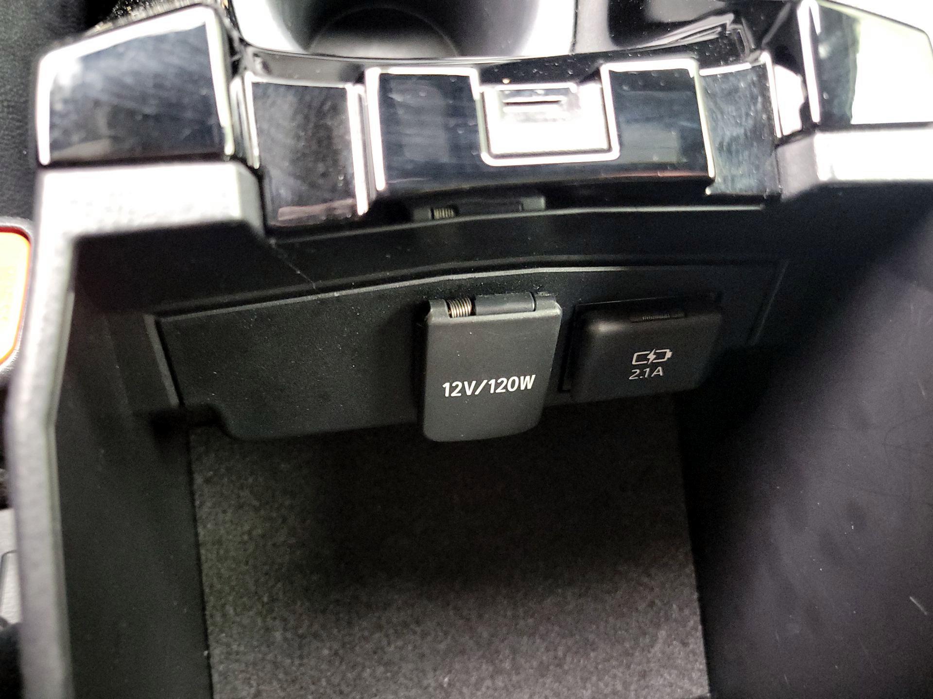 Thumbnail: 2019 Toyota Corolla - 18