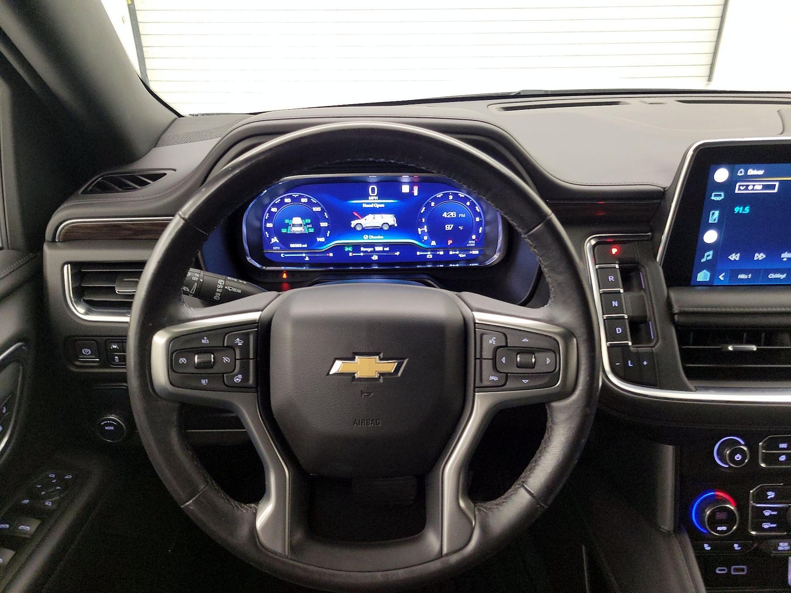 2022 Chevrolet Tahoe LT - Photo 11