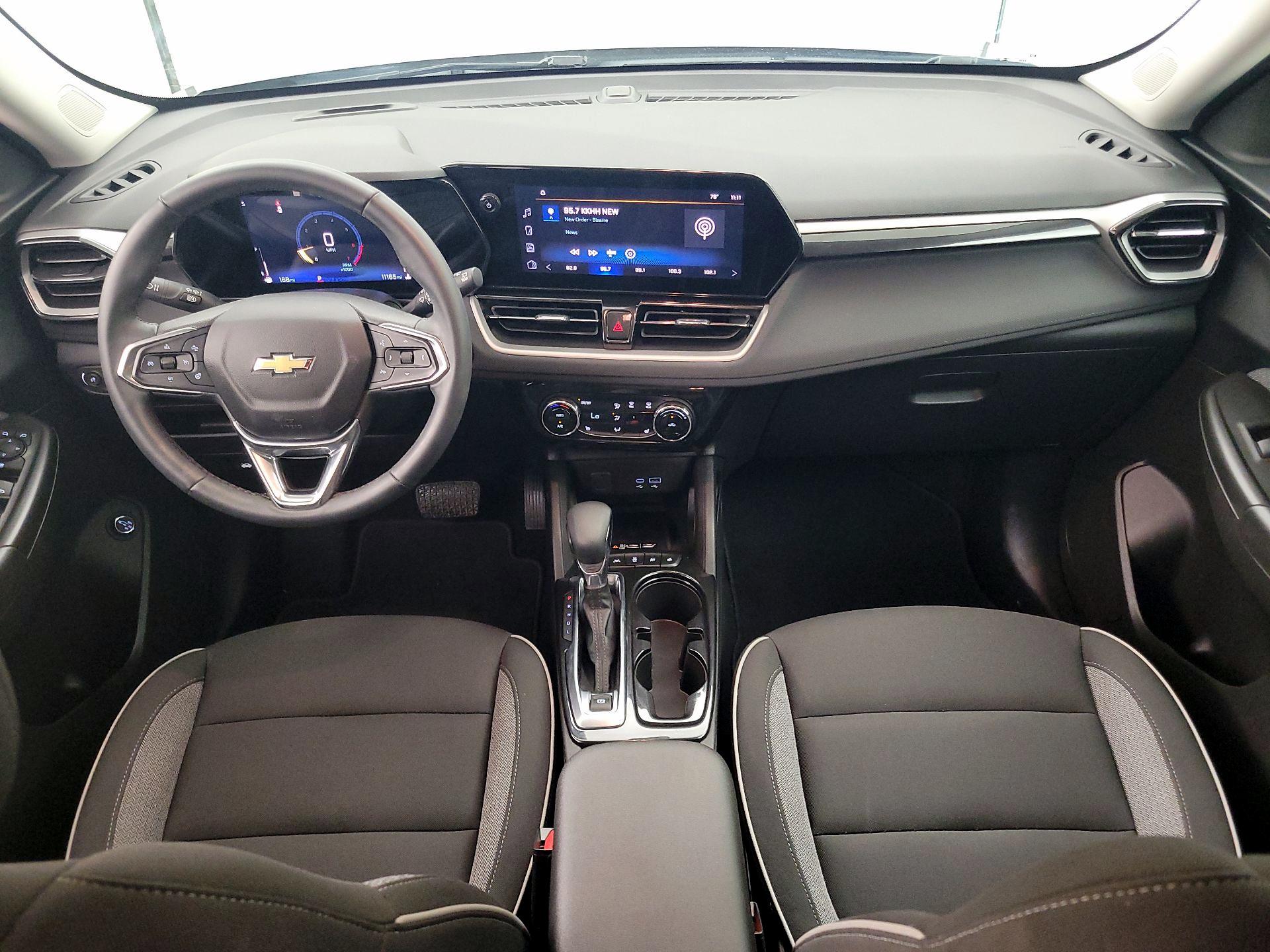 Thumbnail: 2025 Chevrolet TrailBlazer - 9