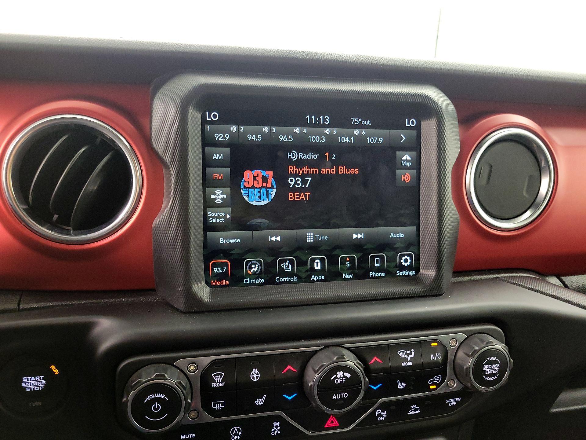 Thumbnail: 2021 Jeep Gladiator - 16