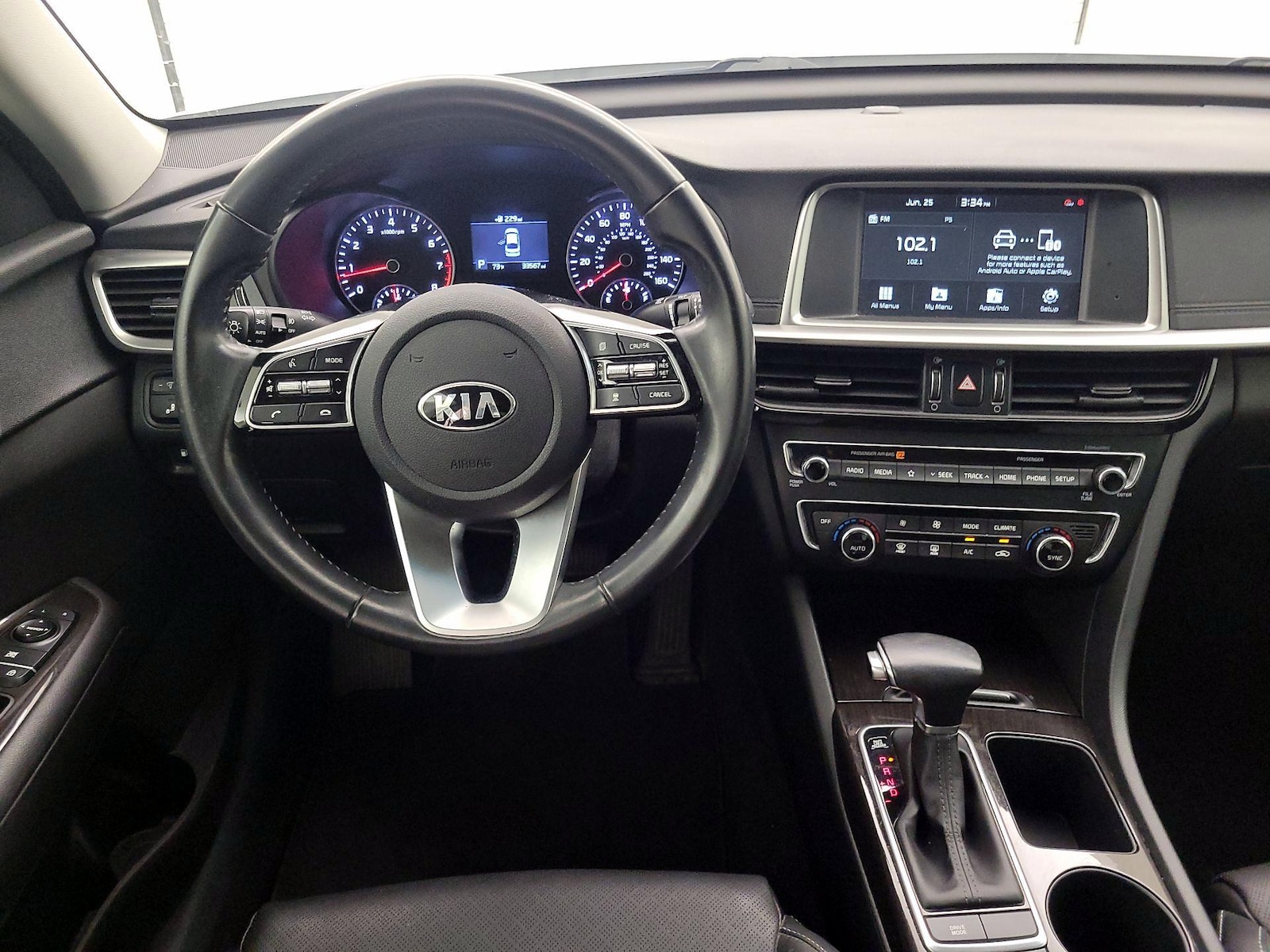 2020 Kia Optima EX - Photo 11