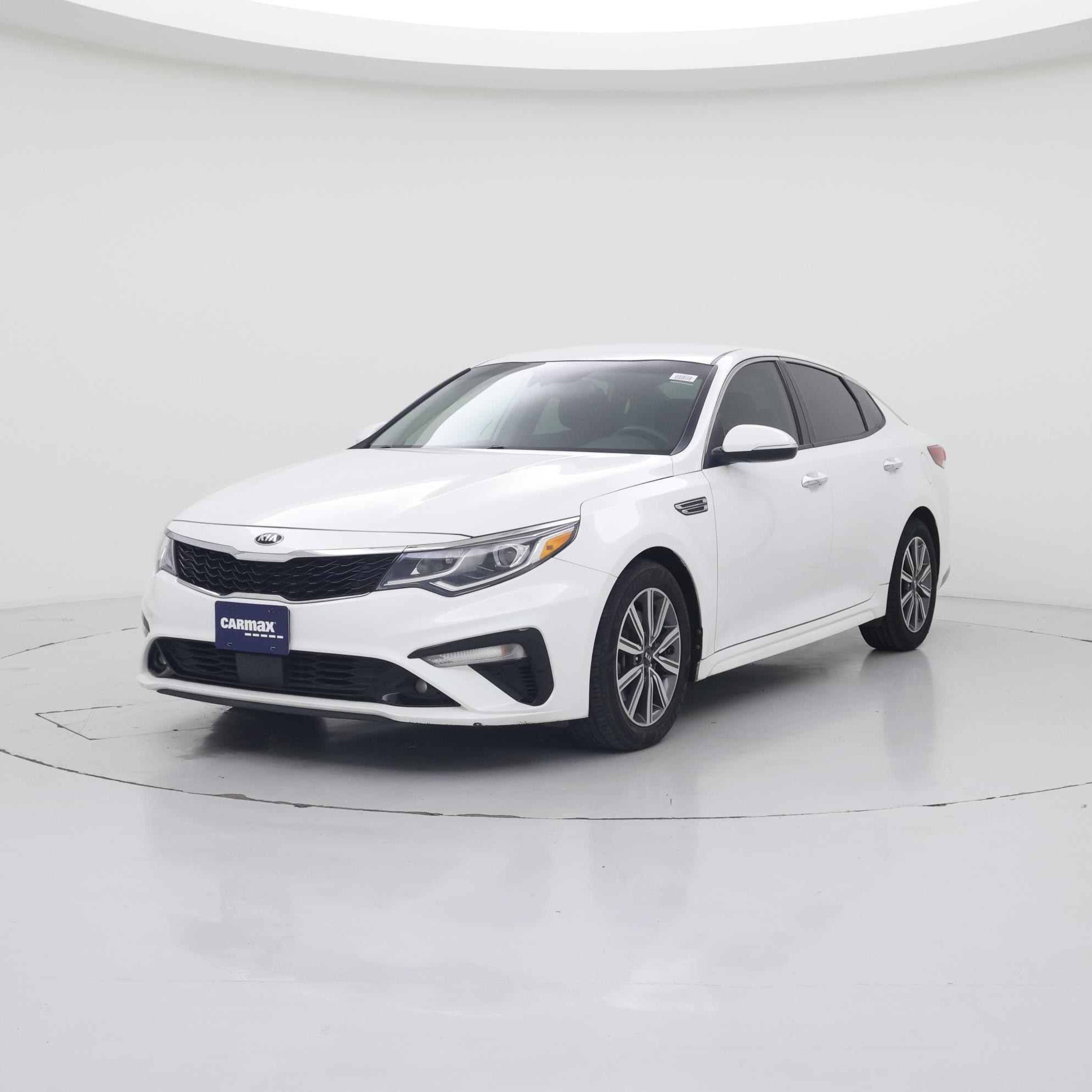 Thumbnail: 2020 Kia Optima - 4