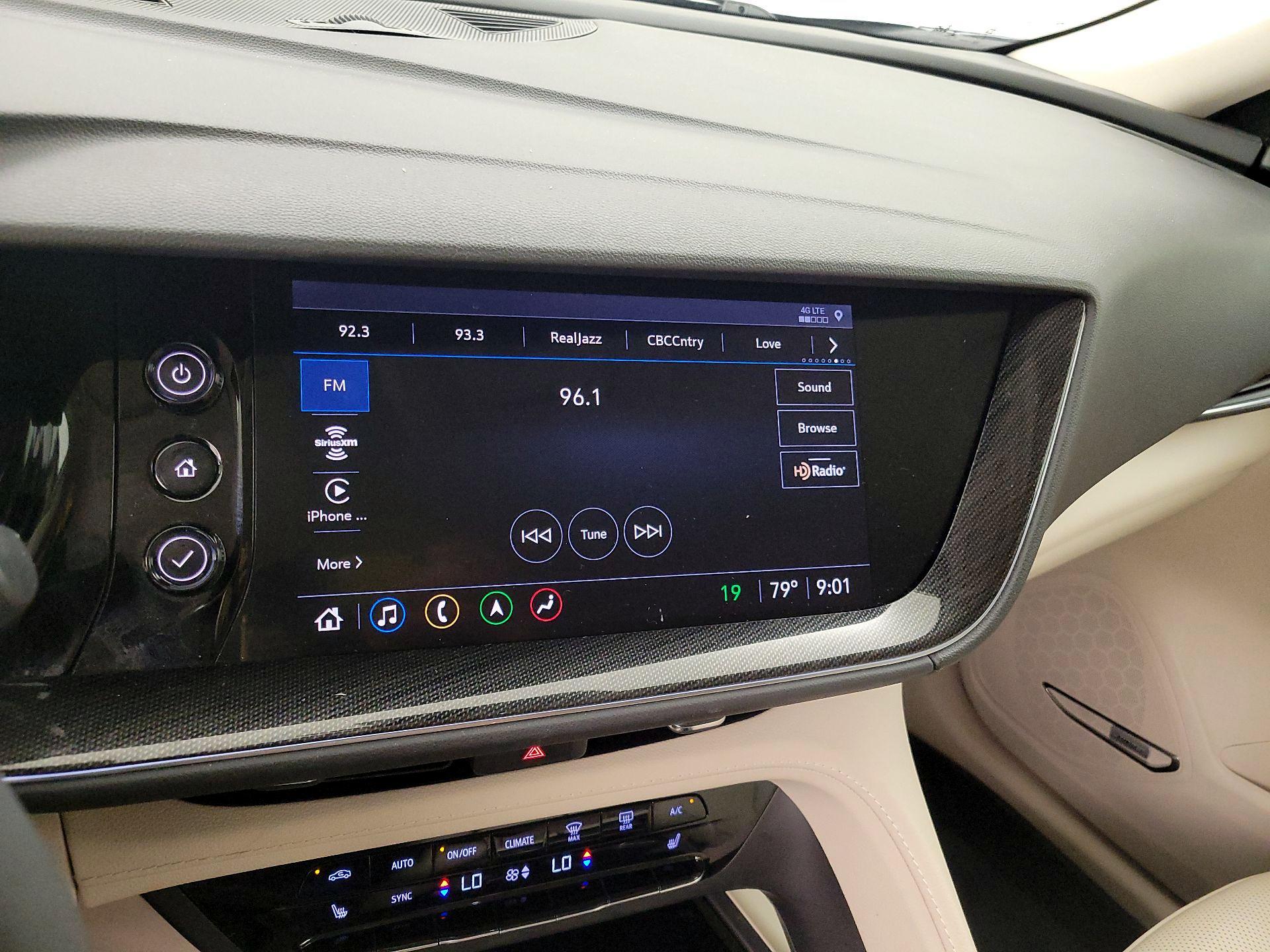 Thumbnail: 2021 Buick Envision - 16