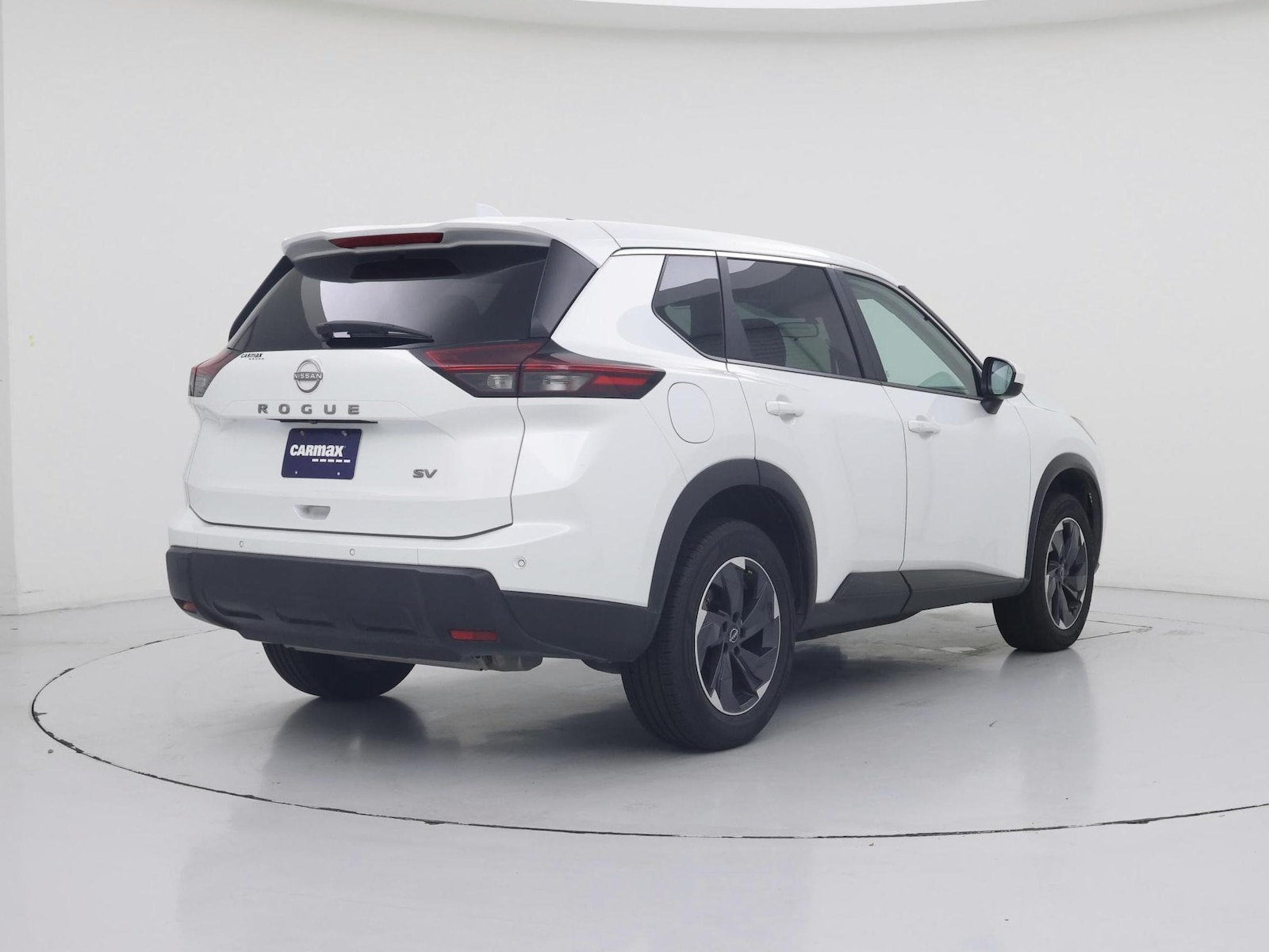 2024 Nissan Rogue SV - Photo 9