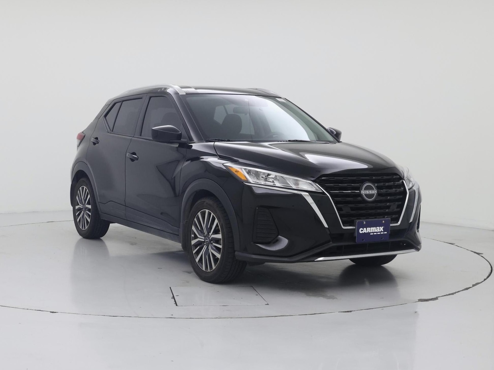 2023 Nissan Kicks SV - Photo 2