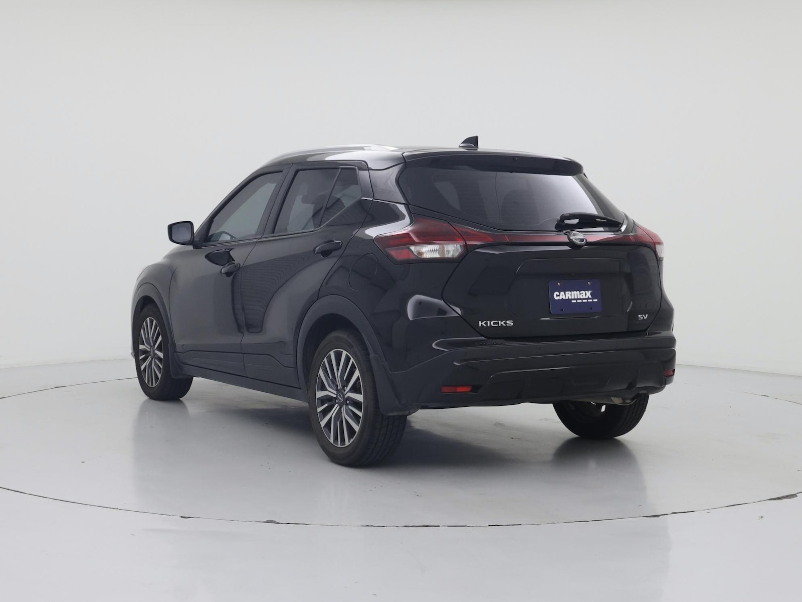 2023 Nissan Kicks SV - Photo 3