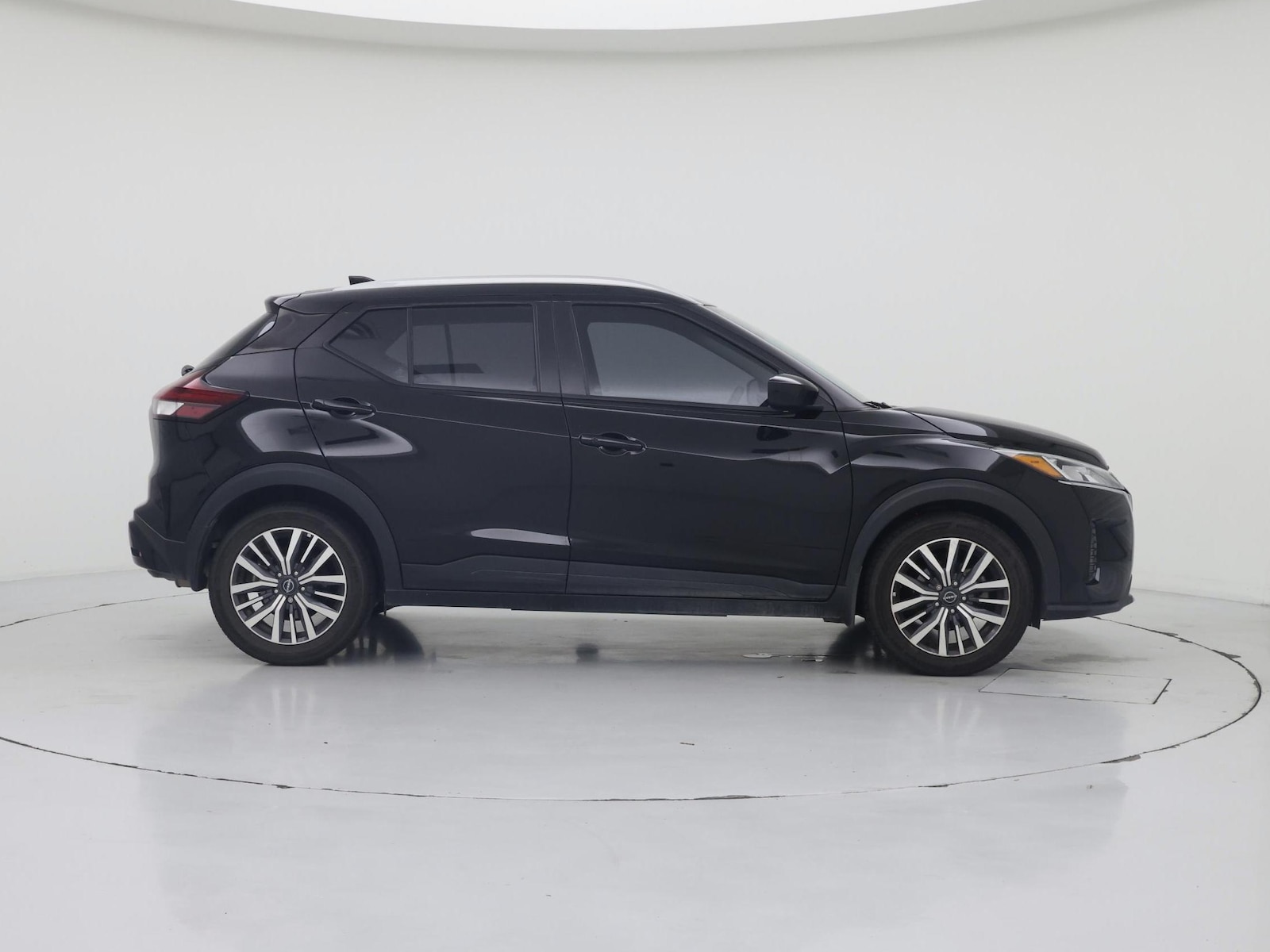 2023 Nissan Kicks SV - Photo 8