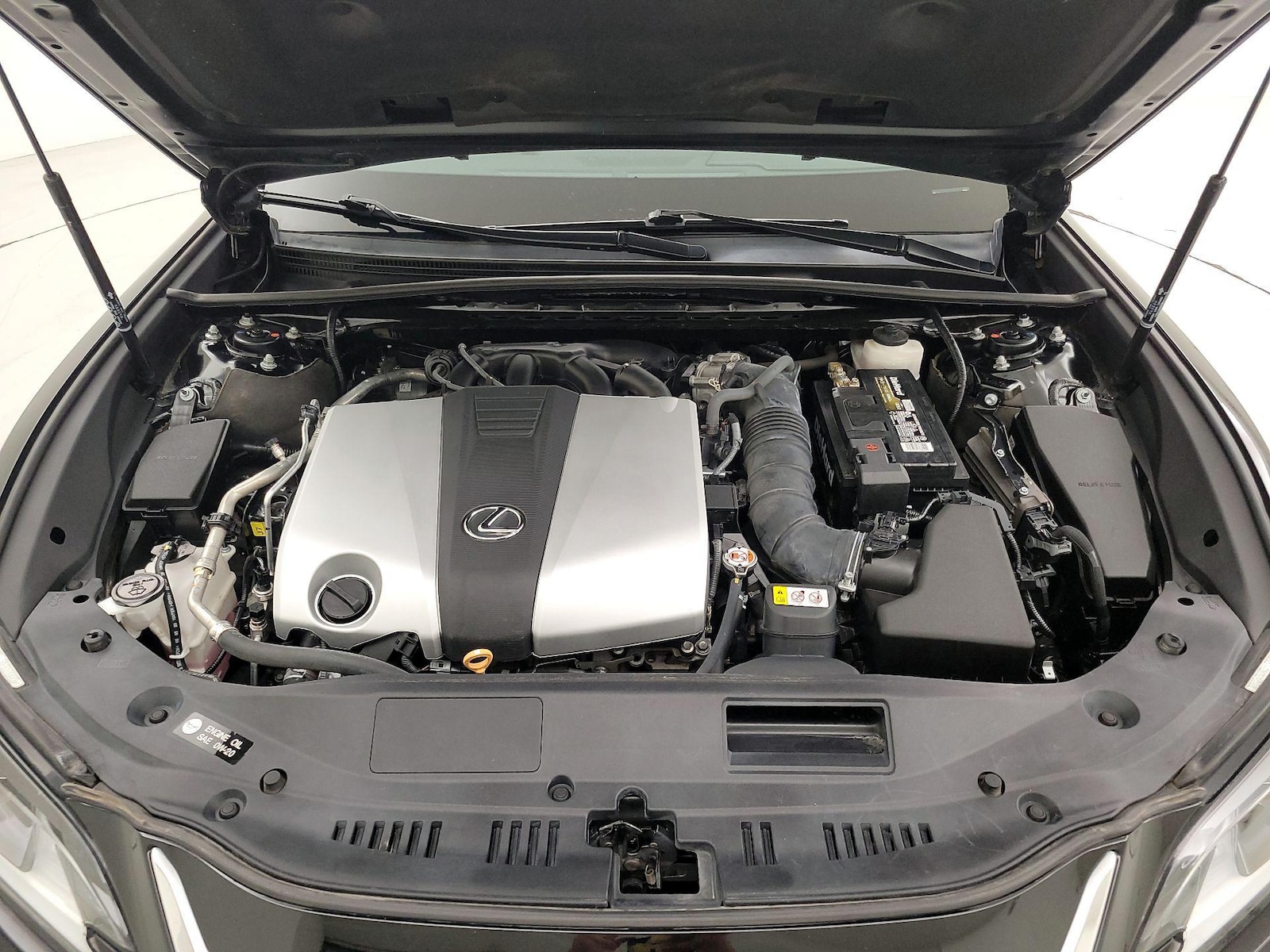 2021 Lexus ES 350 - Photo 24