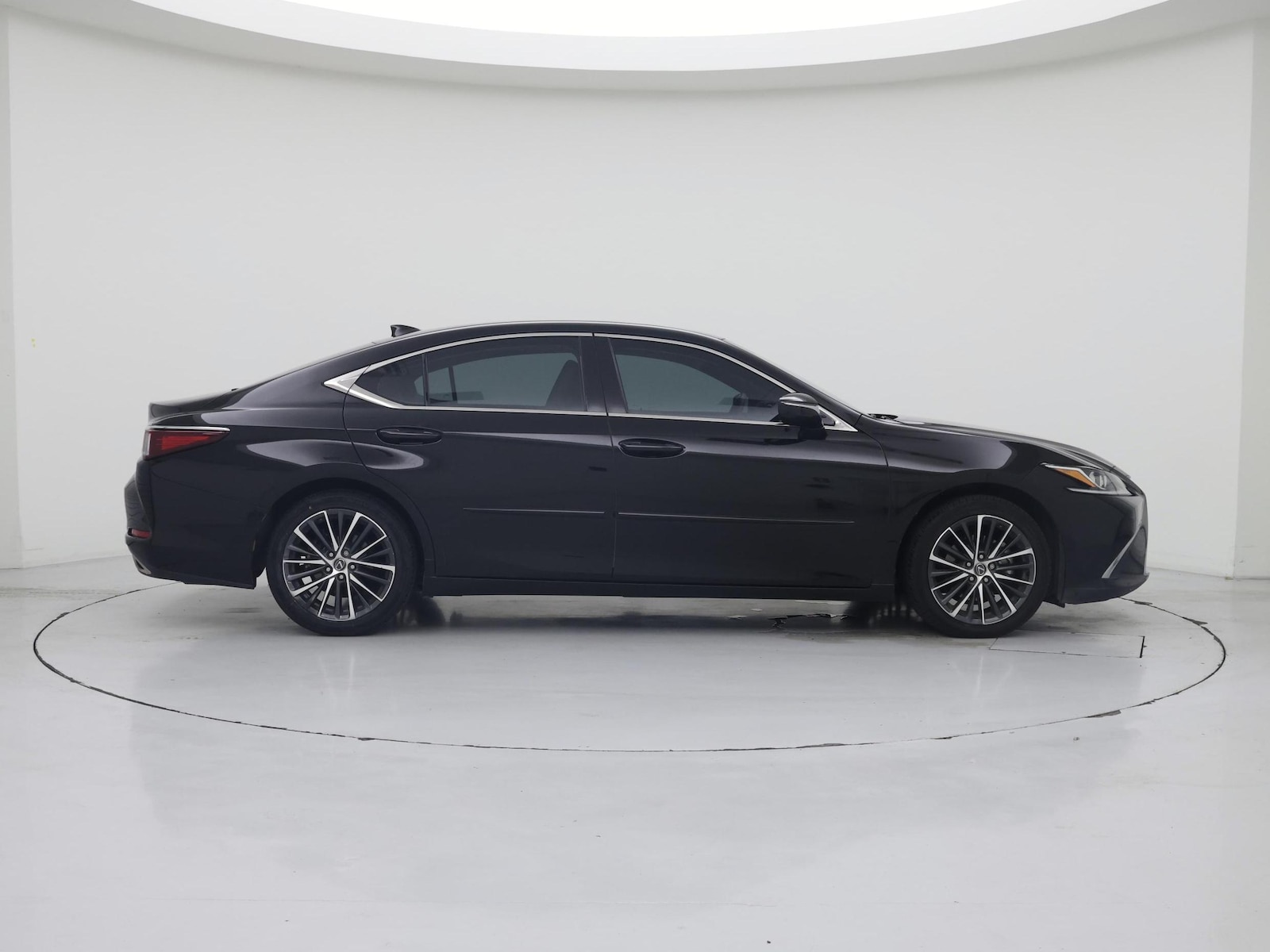 2021 Lexus ES 350 - Photo 8