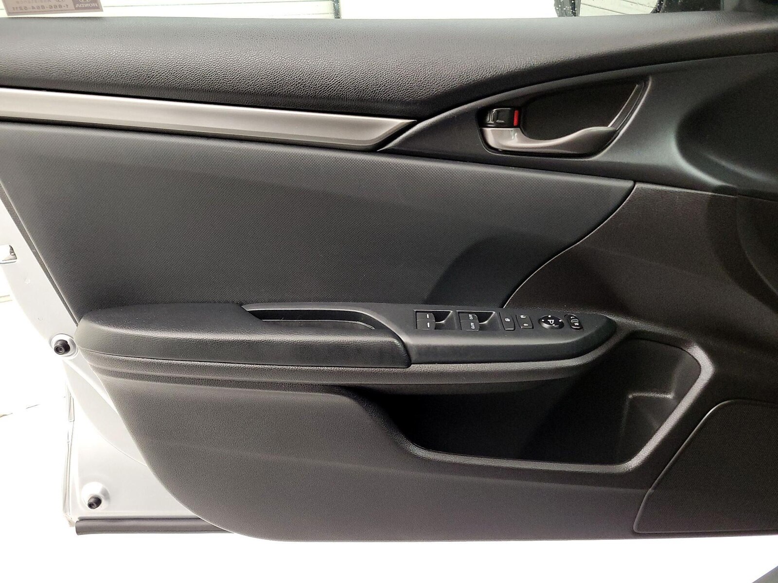 2021 Honda Civic Hatchback Sport - Photo 13