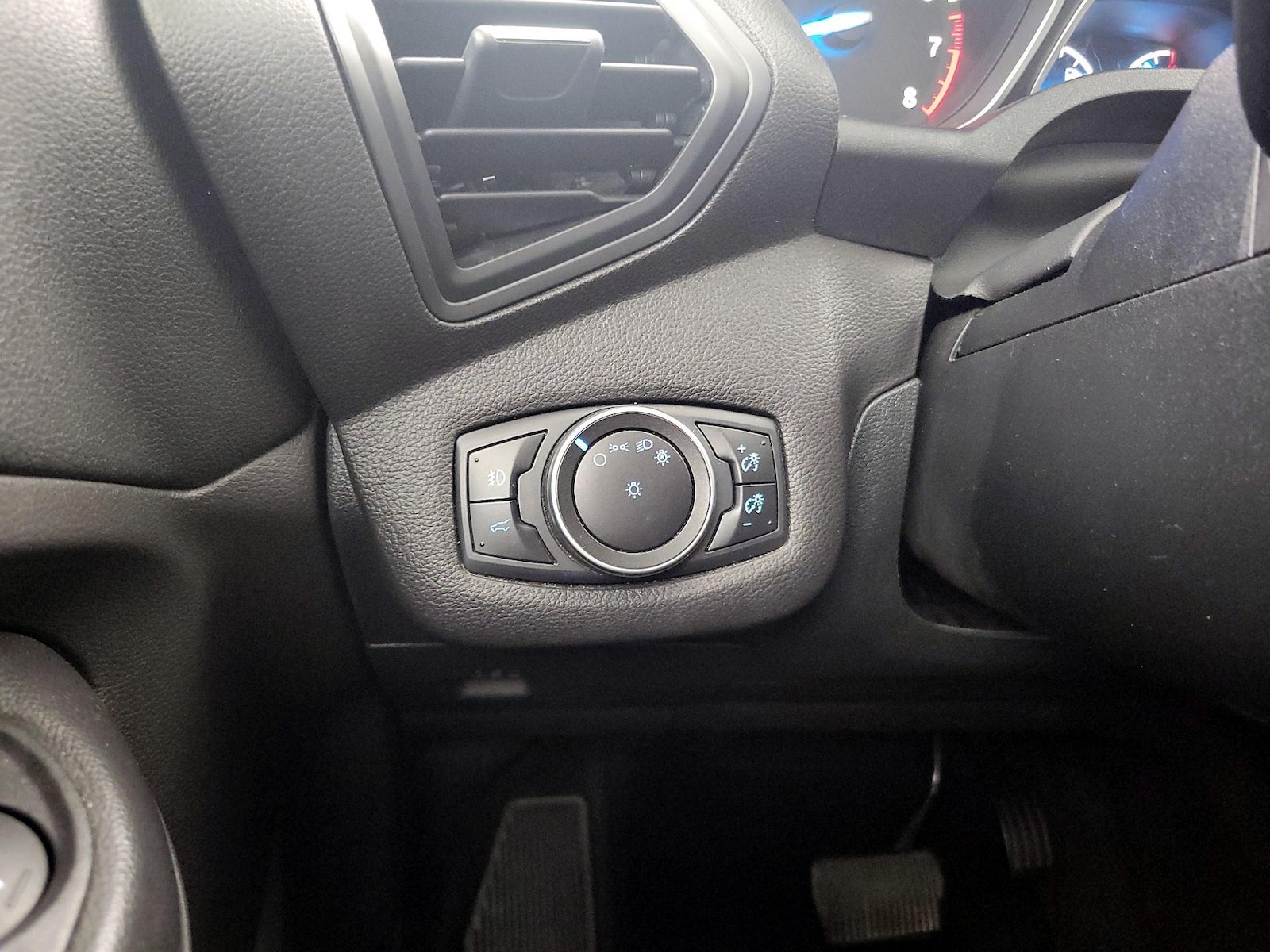2017 Ford Escape SE - Photo 14