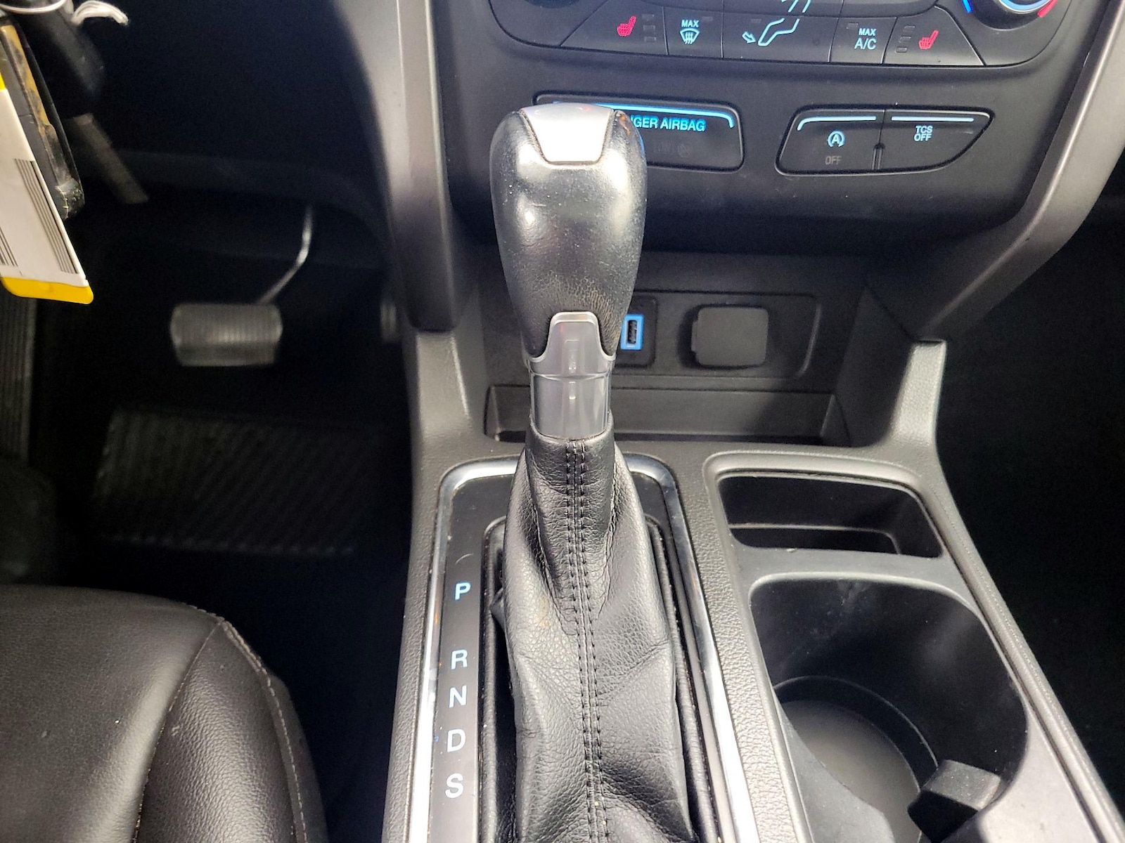 2017 Ford Escape SE - Photo 18