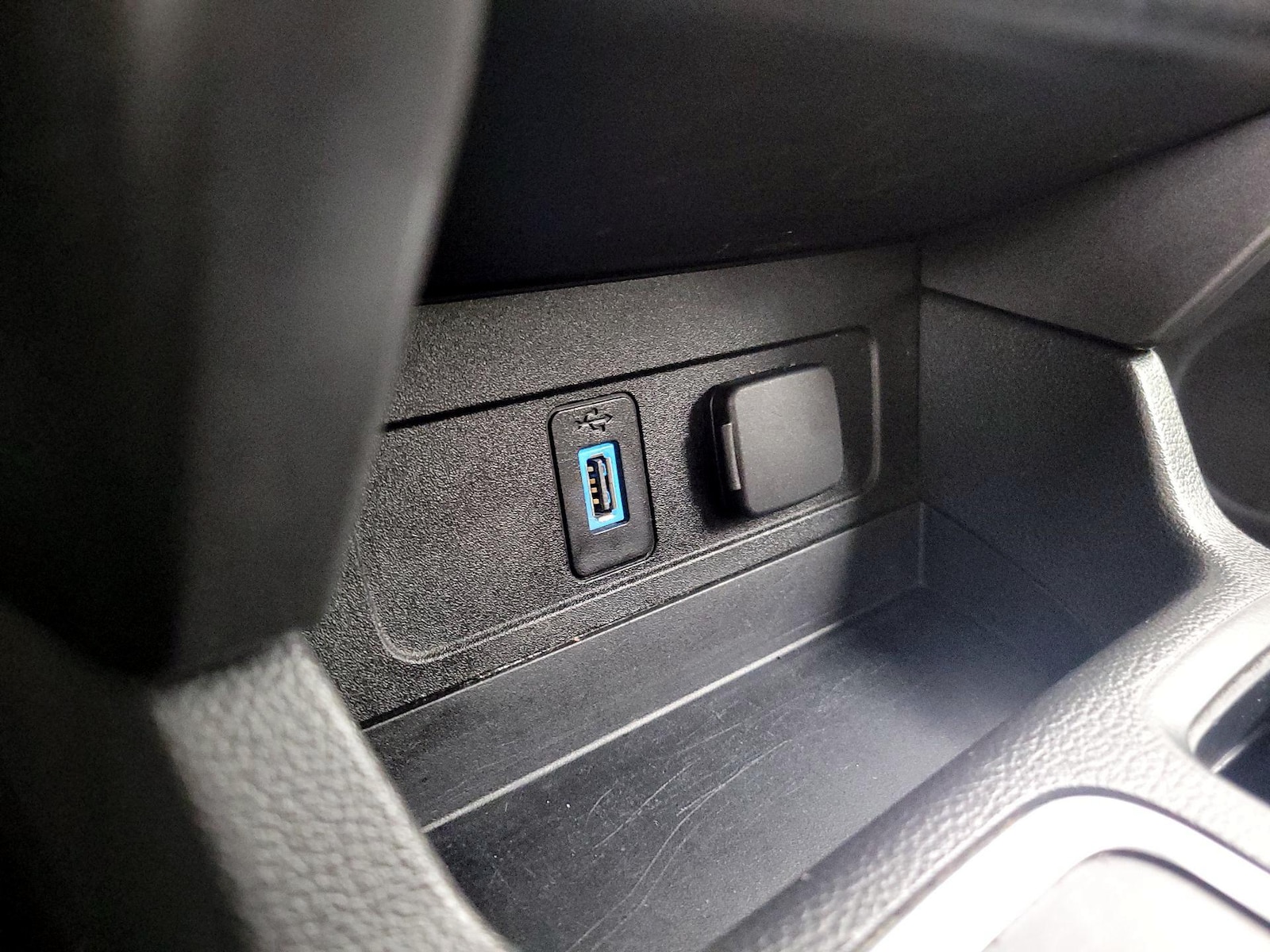 2017 Ford Escape SE - Photo 19