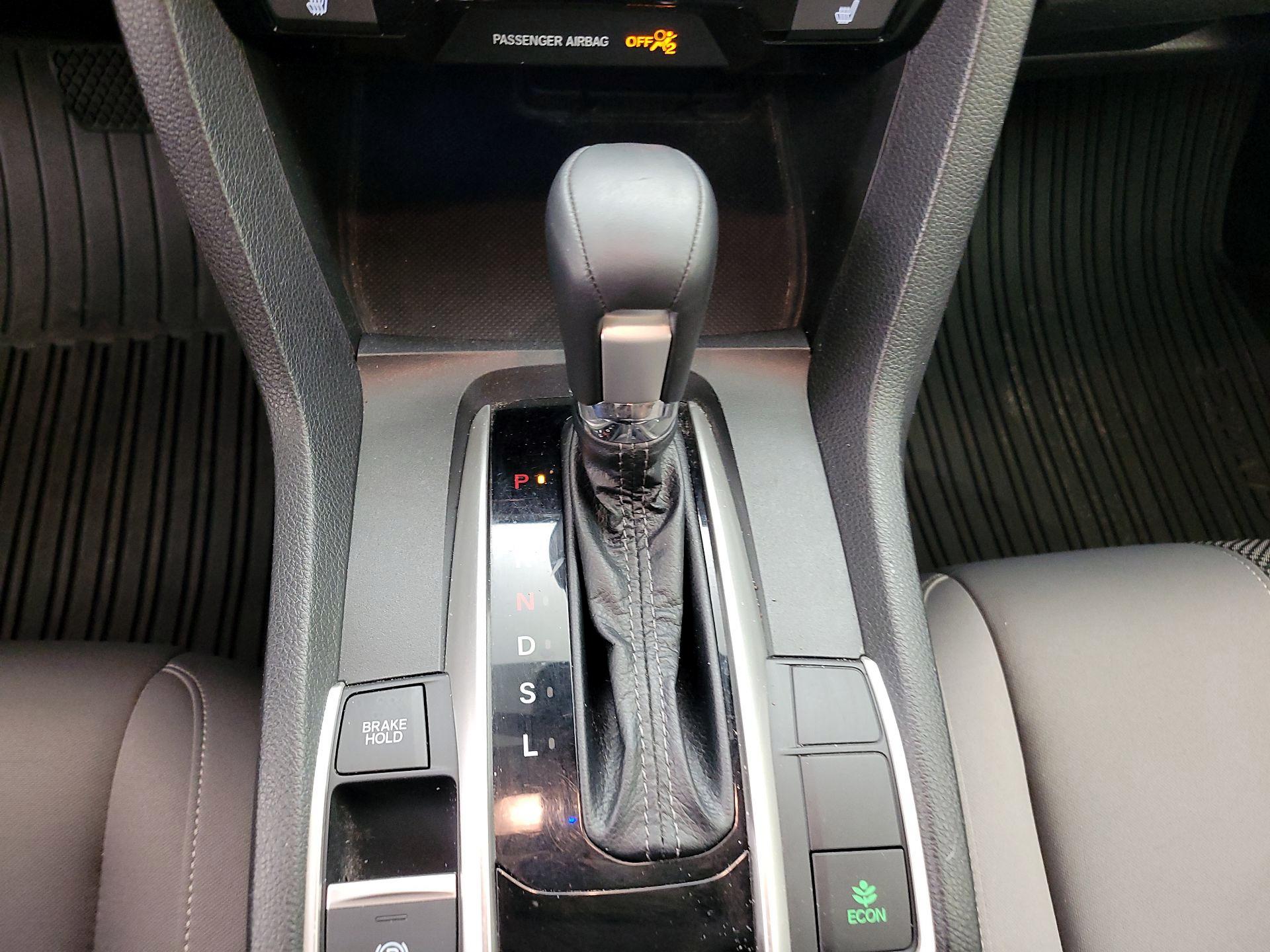 Thumbnail: 2019 Honda Civic - 17