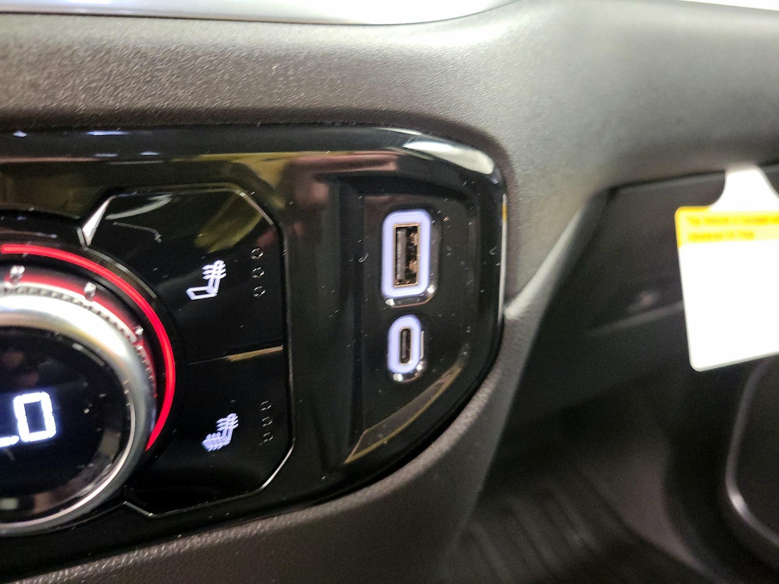 2026 GMC Sierra 1500 SLT - Photo 20