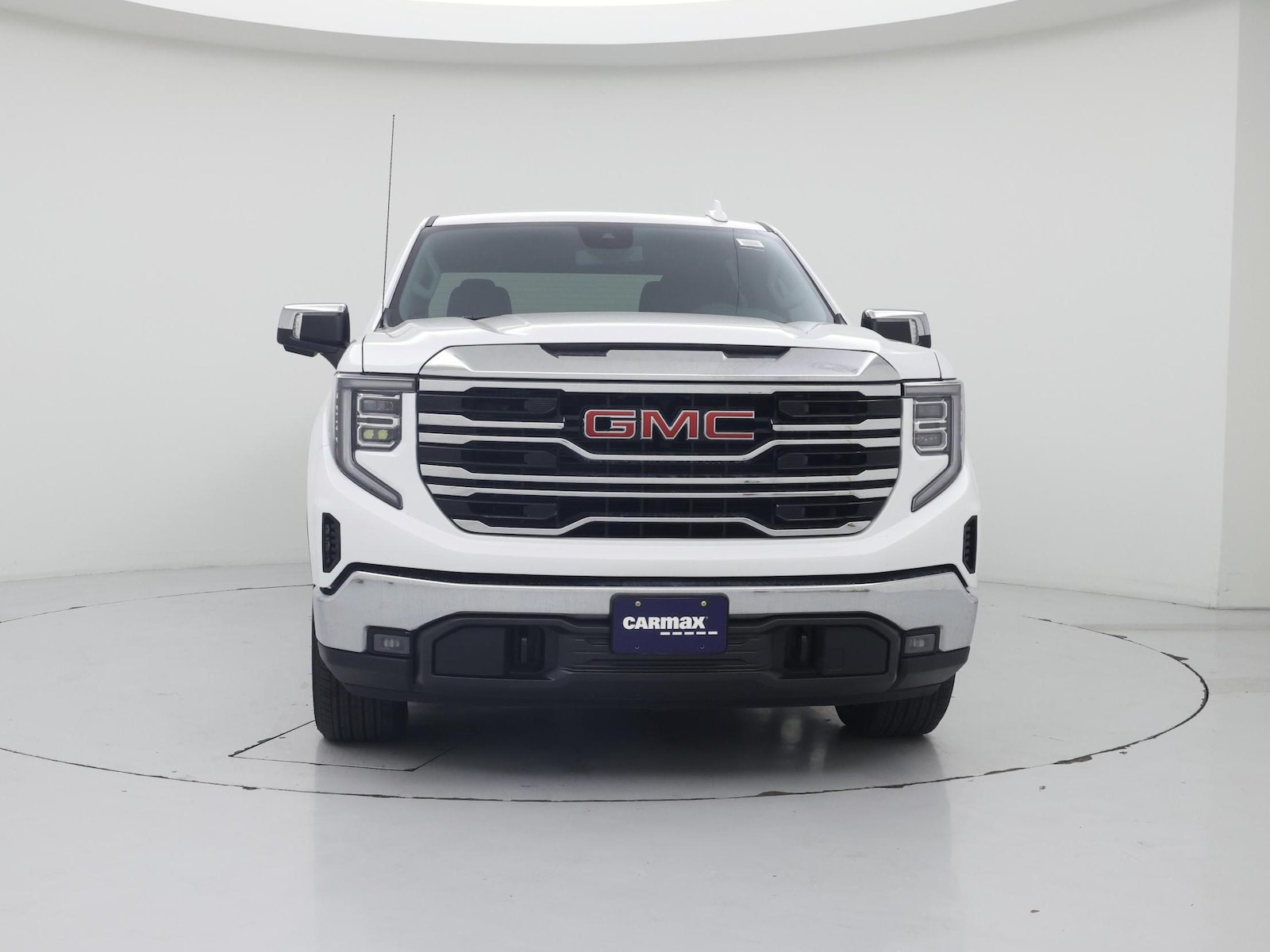 2026 GMC Sierra 1500 SLT - Photo 6