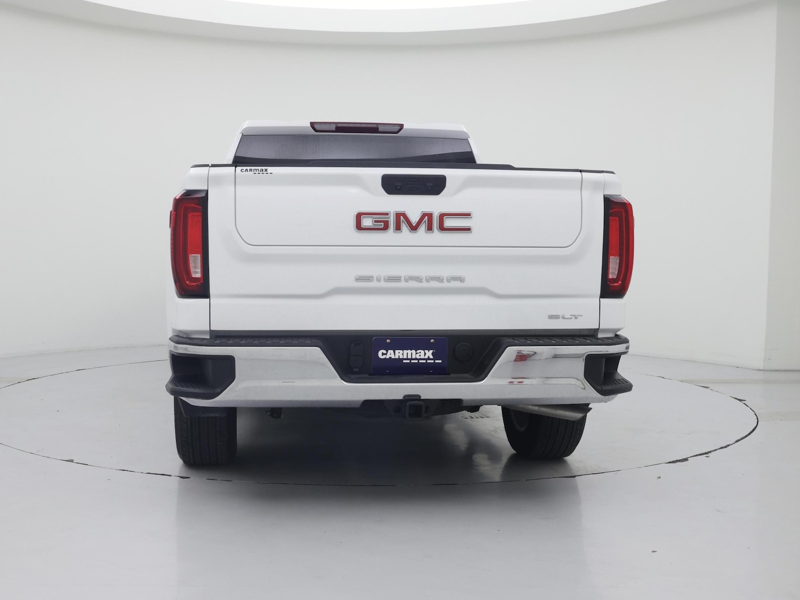 2026 GMC Sierra 1500 SLT - Photo 7