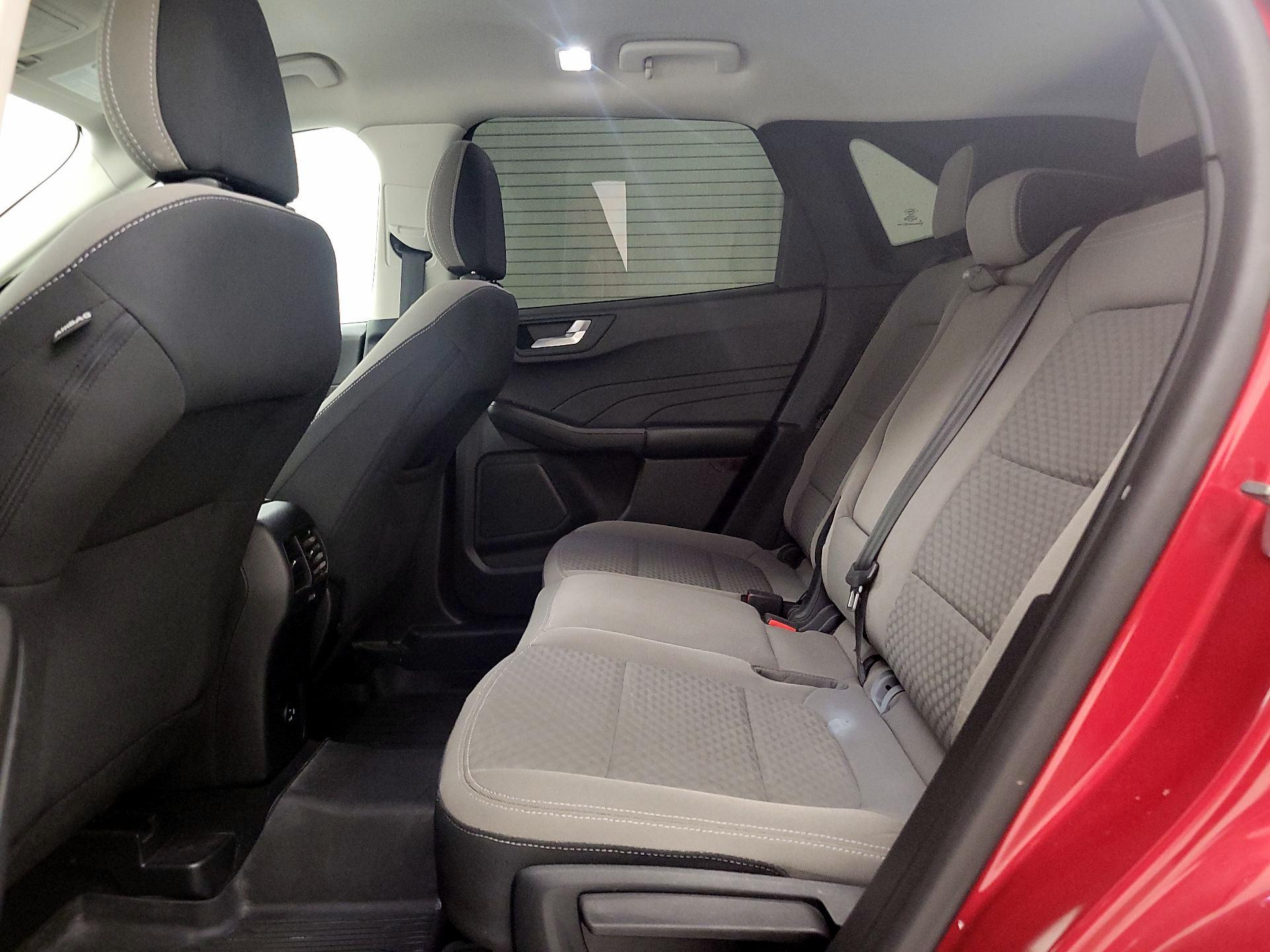 Thumbnail: 2021 Ford Escape - 19