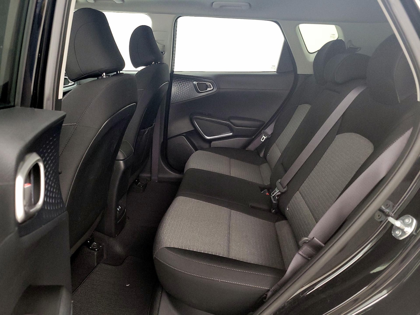 2025 Kia Soul EX - Photo 22