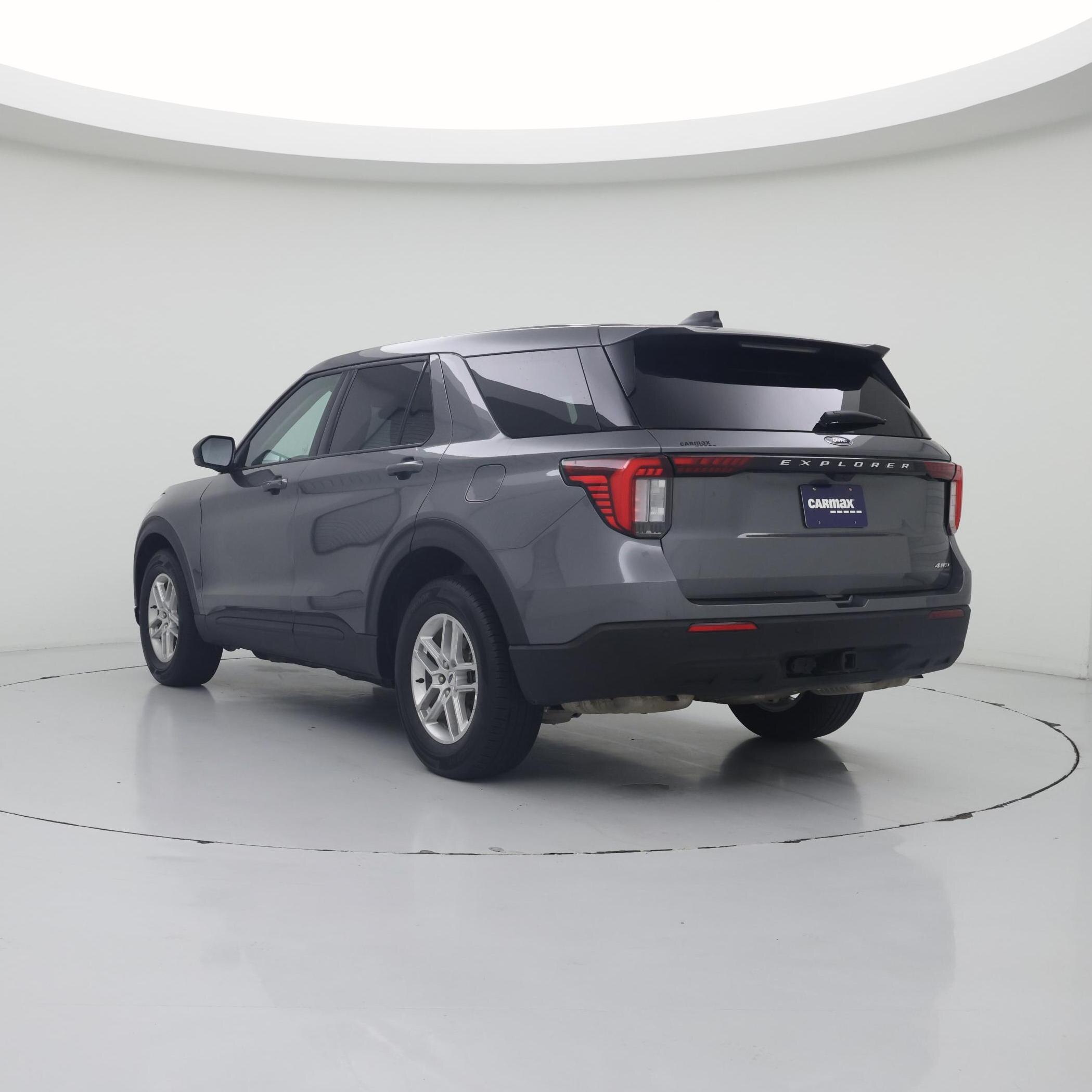 Thumbnail: 2026 Ford Explorer - 2
