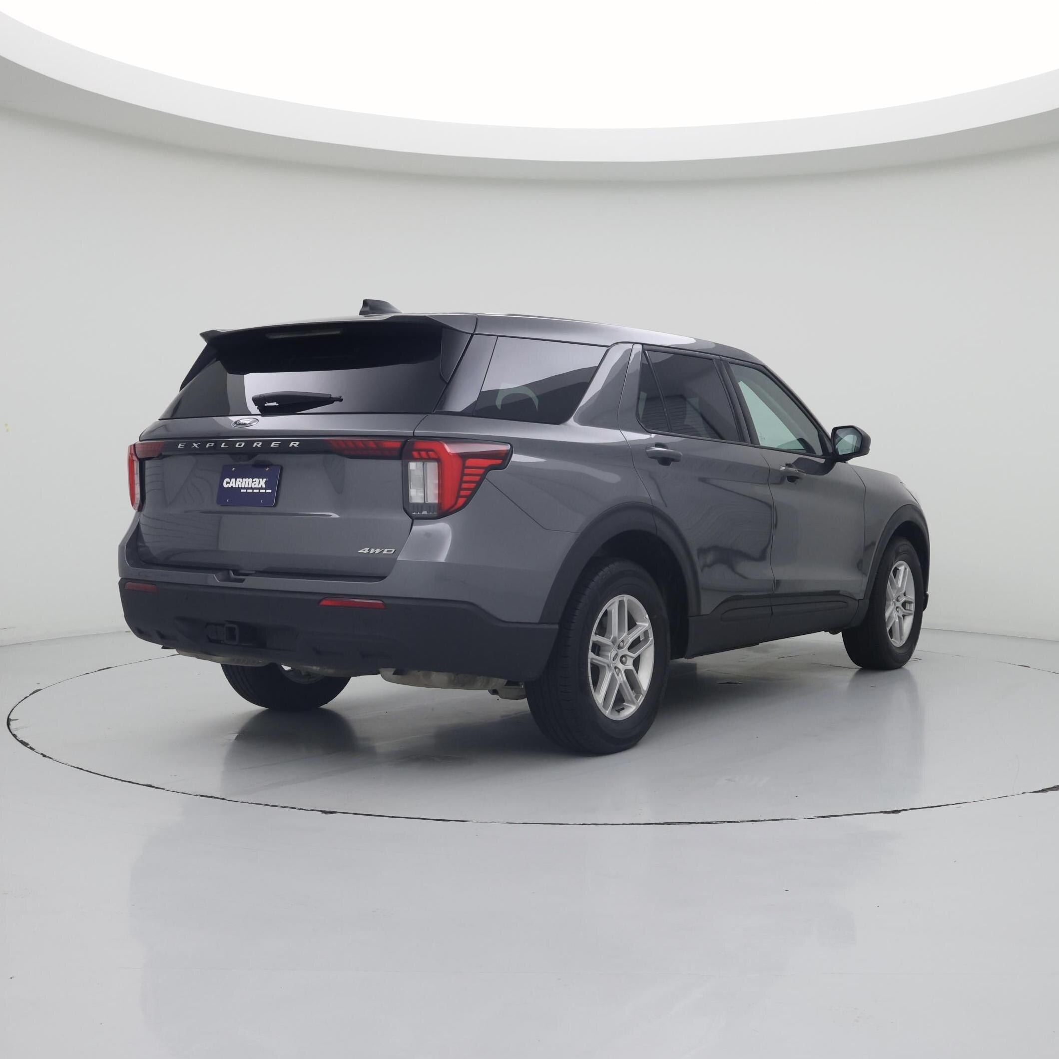 Thumbnail: 2026 Ford Explorer - 8