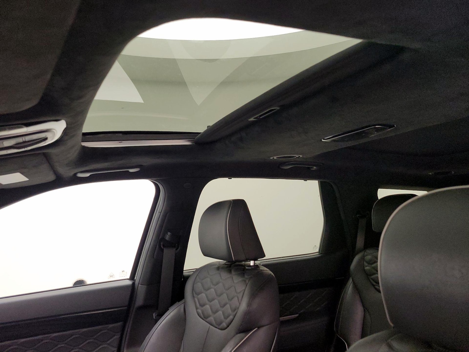Sunroof(s) & Skylight(s)