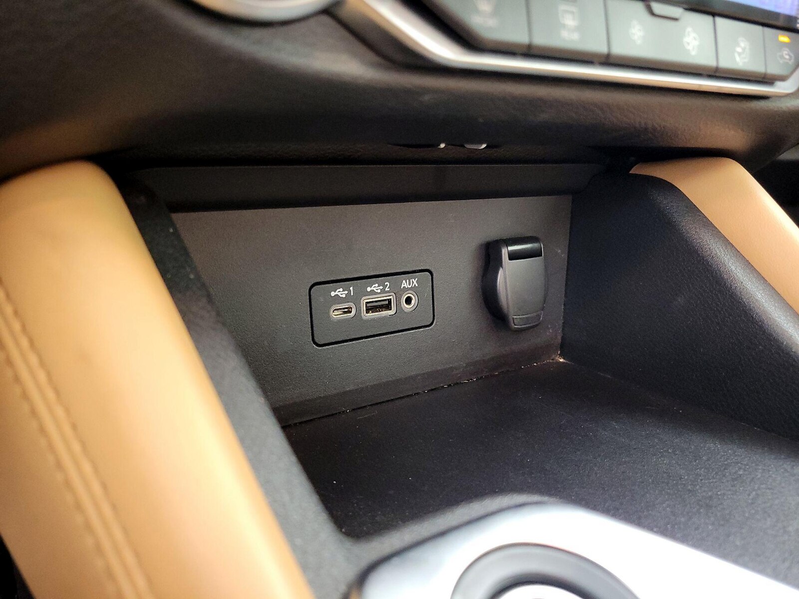 2020 Nissan Sentra SV - Photo 19